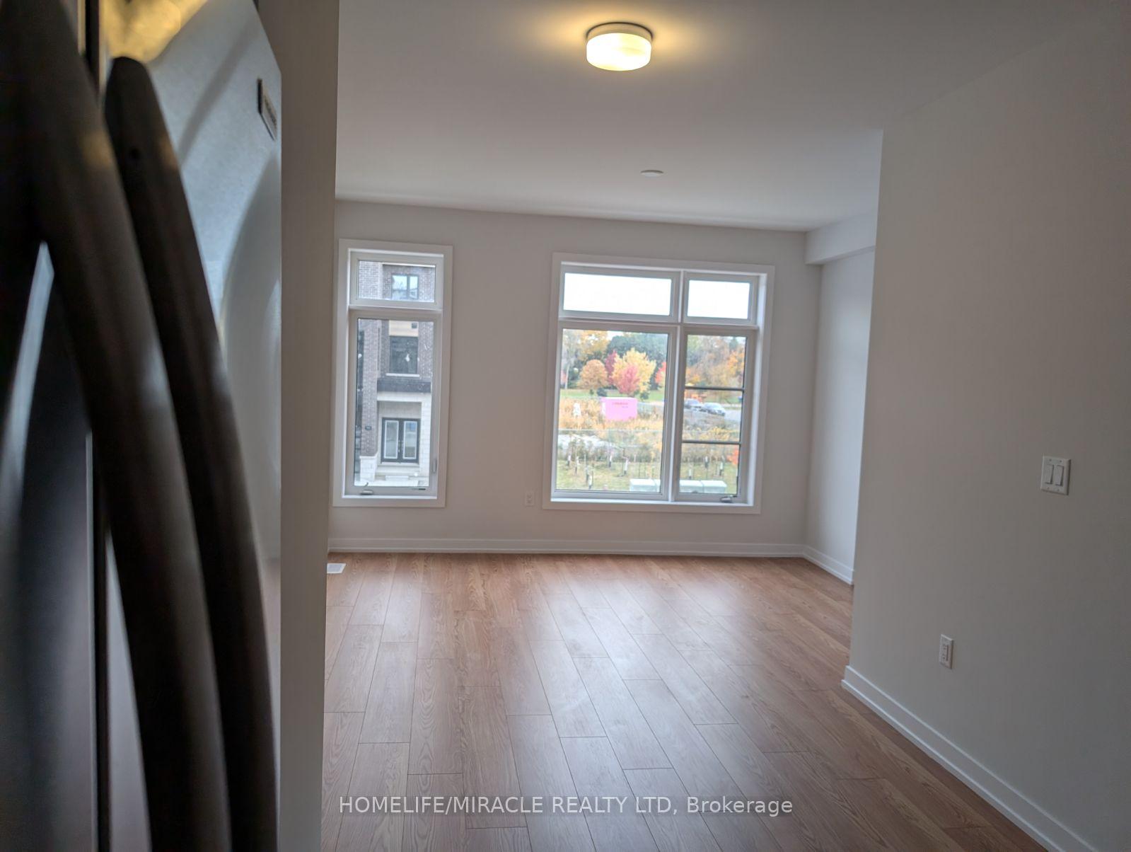 Photo 5 of 150 Brockley Drive, Scarborough, Bendale — HOMEH