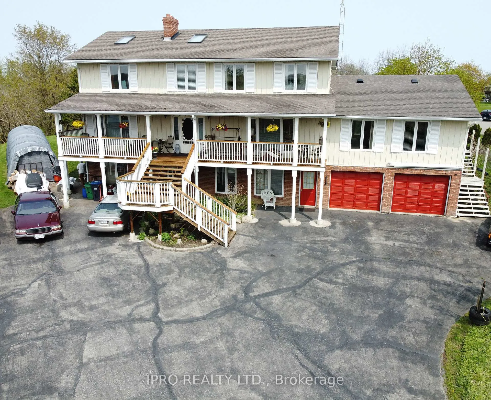 Front of 14323 Creditview Road
