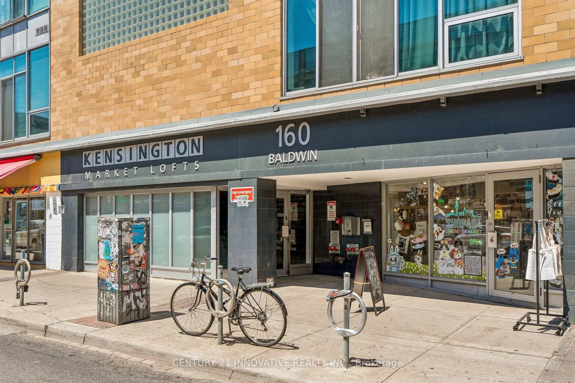 Photo 2 of Unit 420, 160 Baldwin St Street, Toronto, Kensington-Chinatown — HOMEH