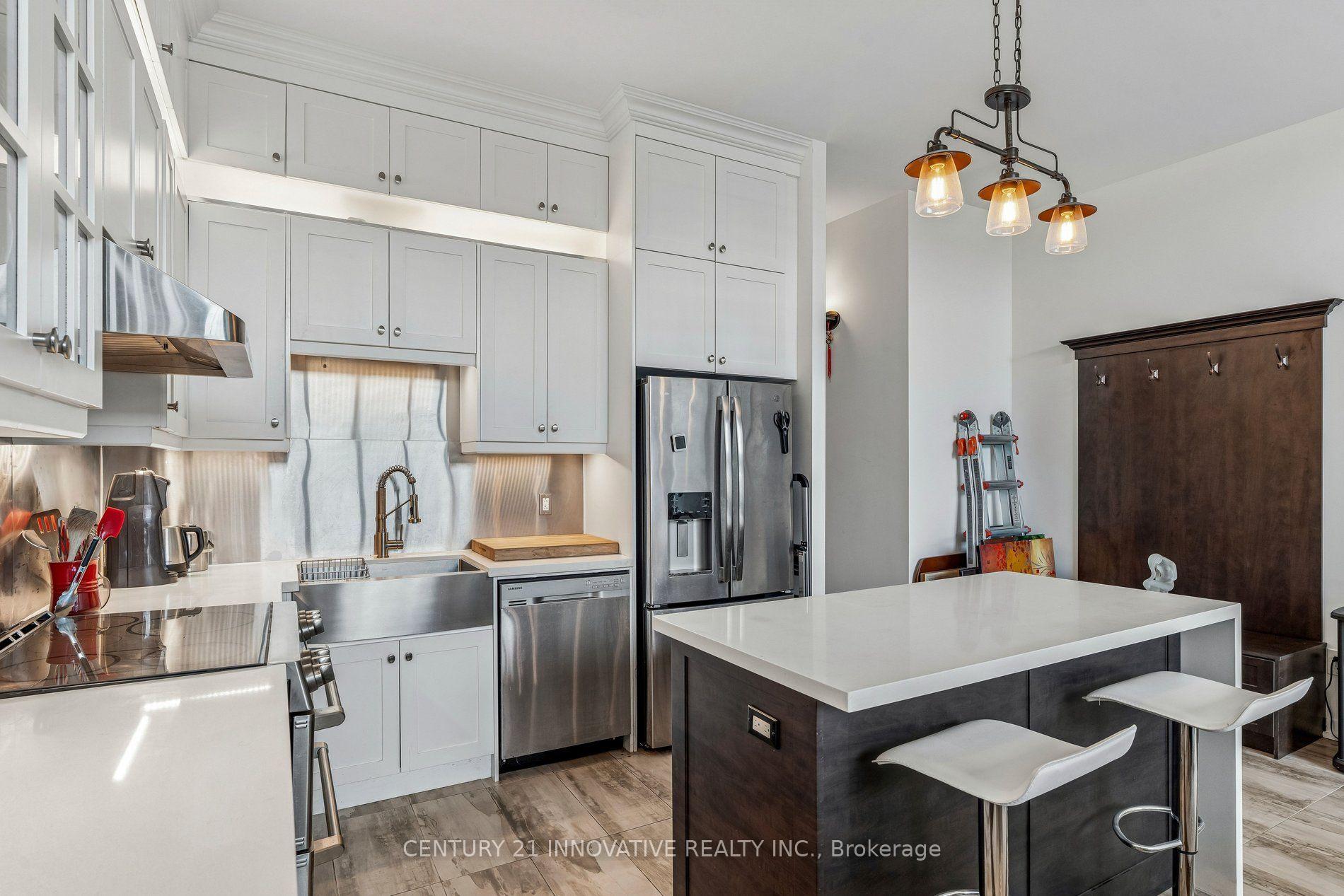 Photo 14 of Unit 420, 160 Baldwin St Street, Toronto, Kensington-Chinatown — HOMEH