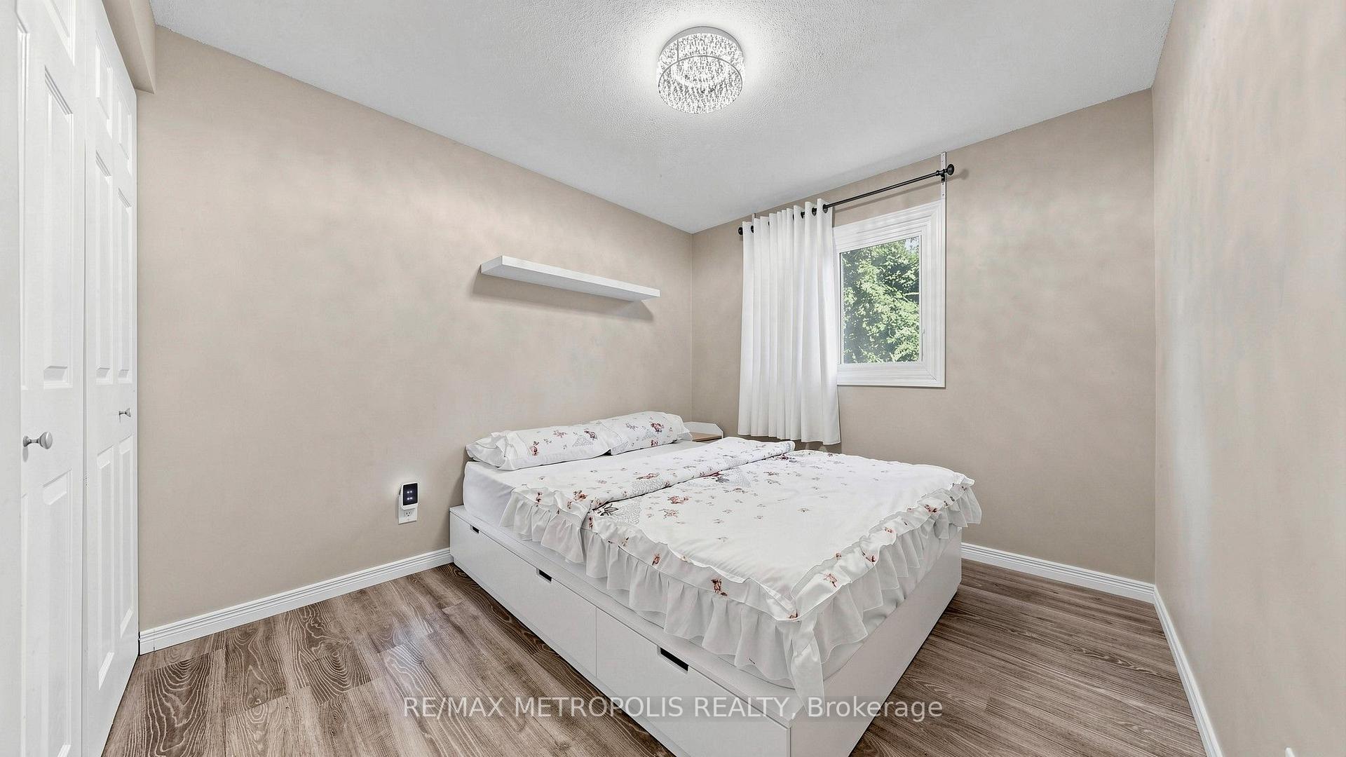 Photo 22 of 892 Gentry Crescent, Oshawa, Eastdale — HOMEH