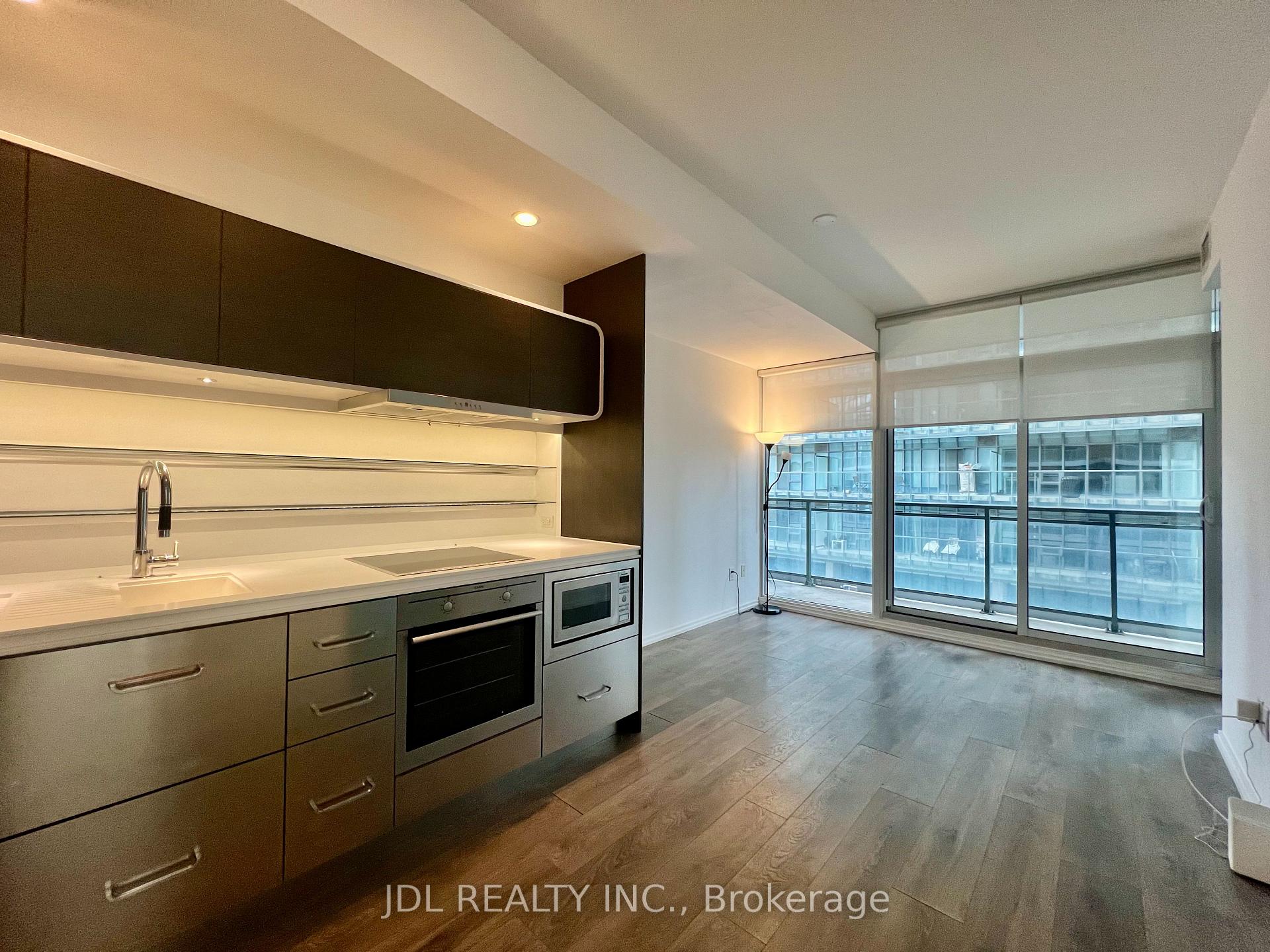 Photo 5 of Unit 805, 45 Charles Street, Toronto, Church-Yonge Corridor — HOMEH