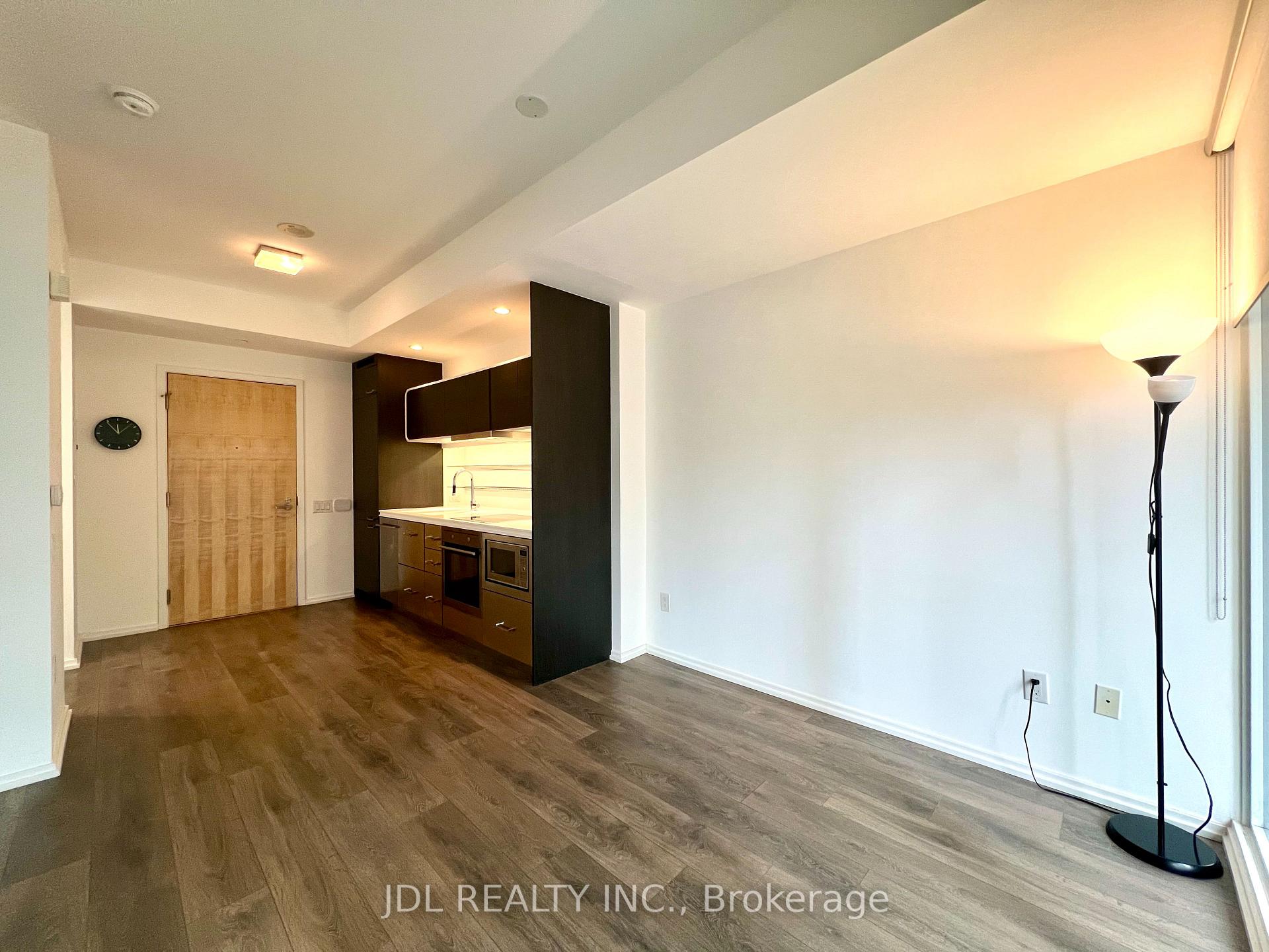 Photo 6 of Unit 805, 45 Charles Street, Toronto, Church-Yonge Corridor — HOMEH