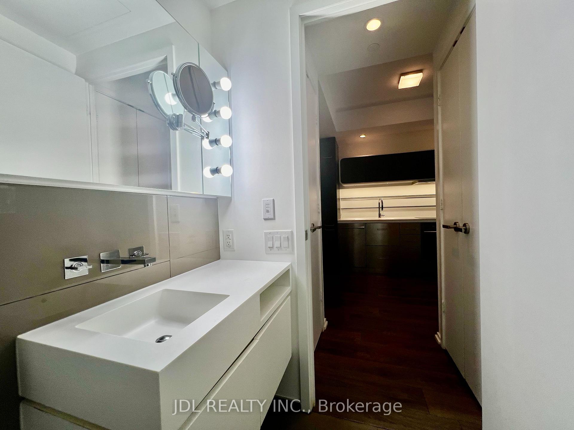 Photo 7 of Unit 805, 45 Charles Street, Toronto, Church-Yonge Corridor — HOMEH