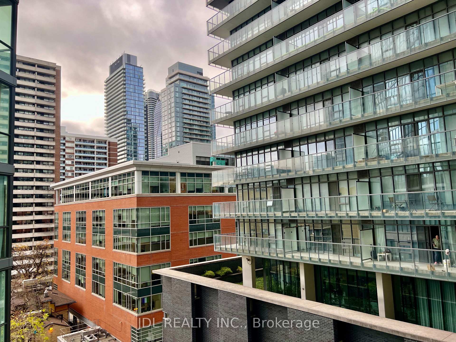 Photo 14 of Unit 805, 45 Charles Street, Toronto, Church-Yonge Corridor — HOMEH
