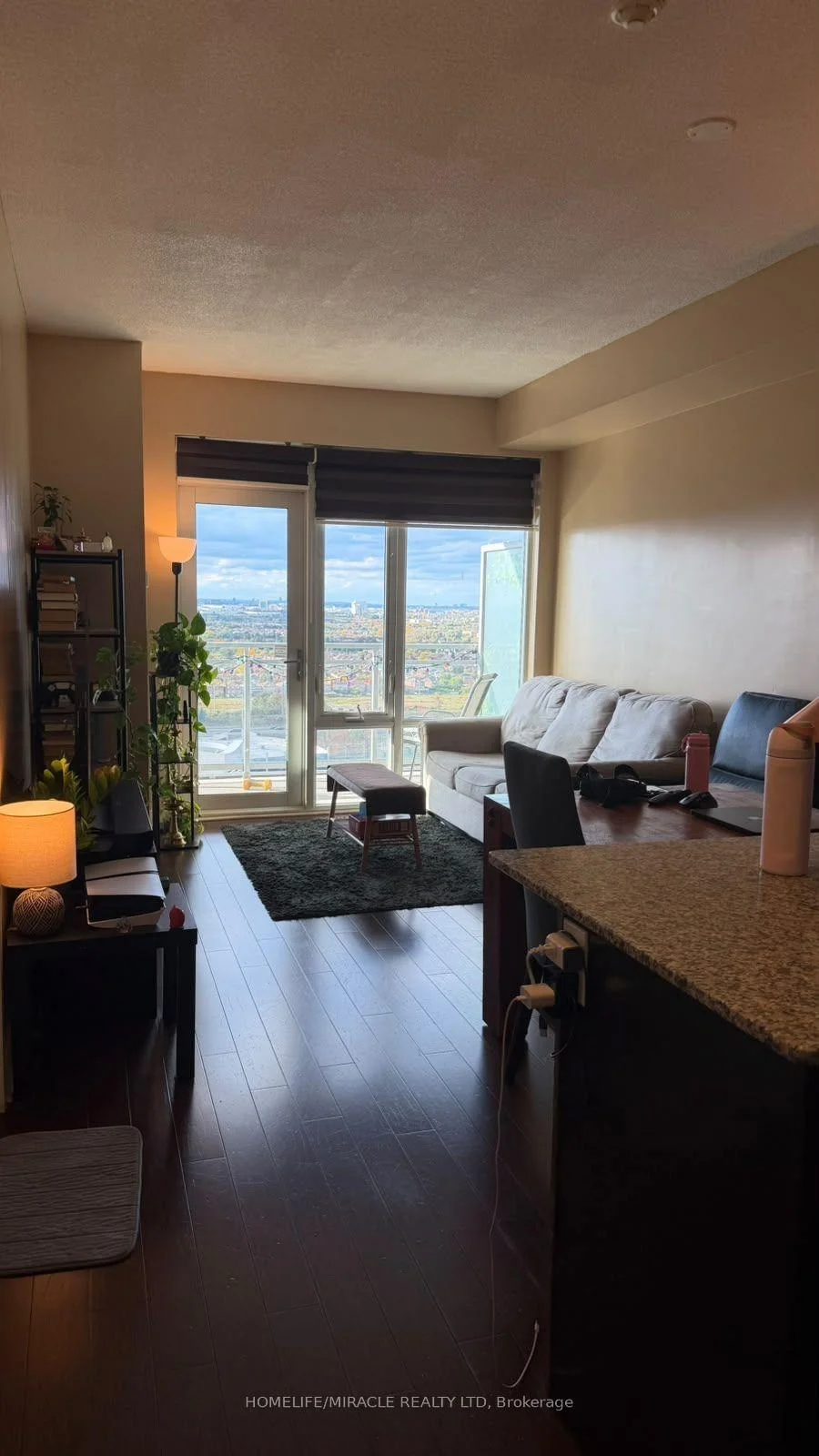 Photo 5 of Unit 2110, 360 Square One Drive, Mississauga, City Centre — HOMEH