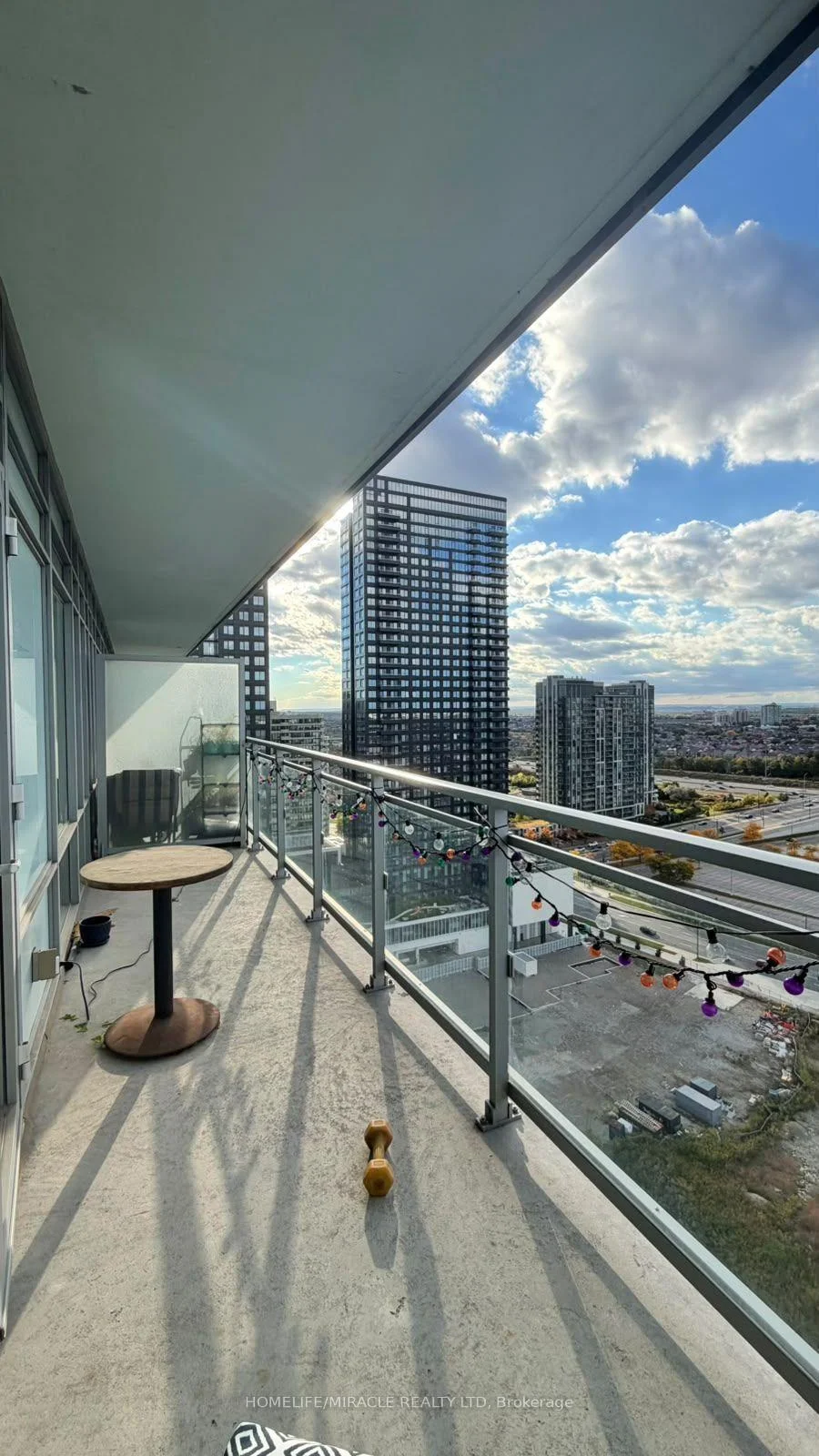 Photo 8 of Unit 2110, 360 Square One Drive, Mississauga, City Centre — HOMEH