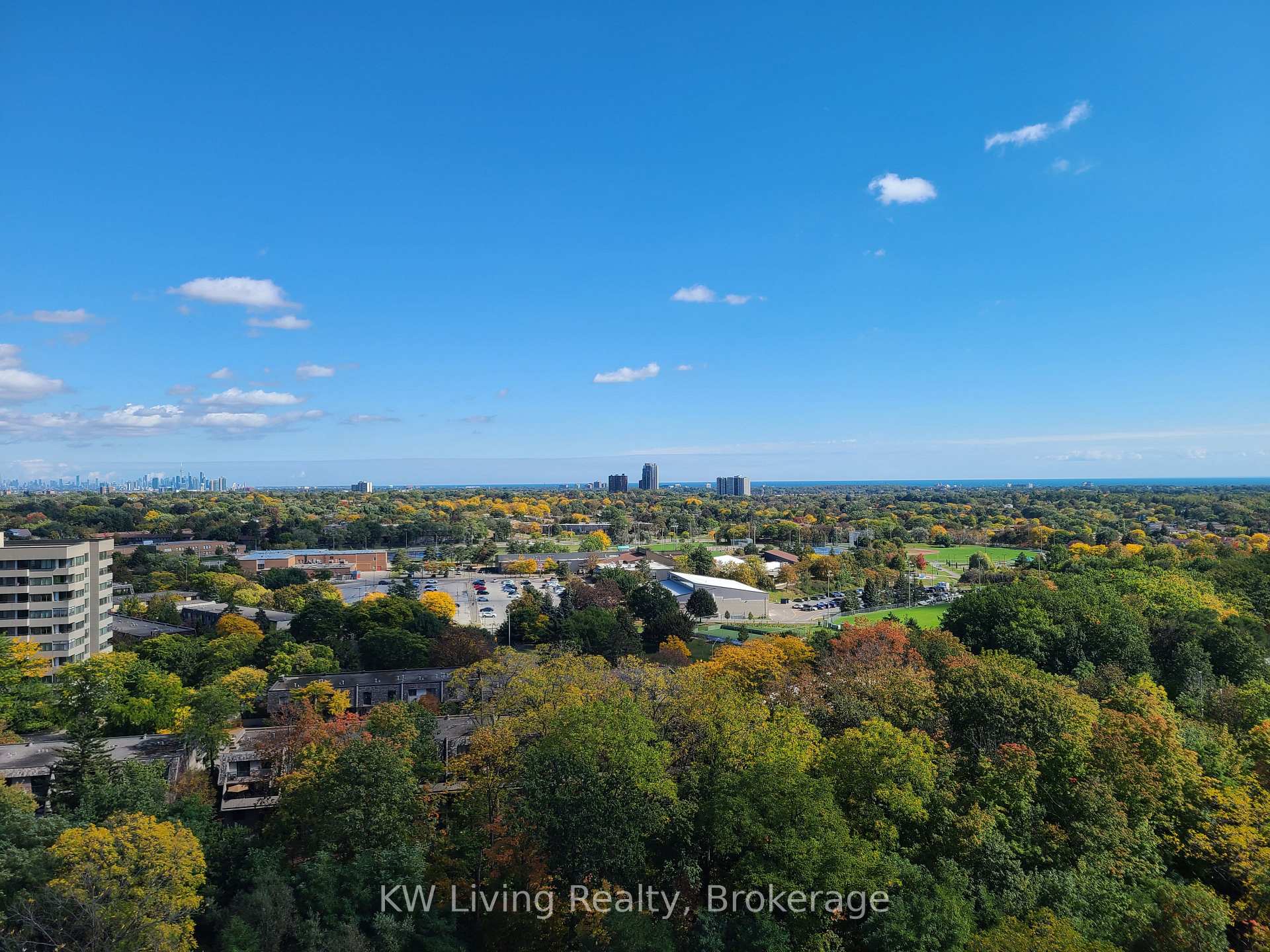 Photo 35 of Unit 1302W, 202 Burnhamthorpe Road E, Mississauga, City Centre — HOMEH