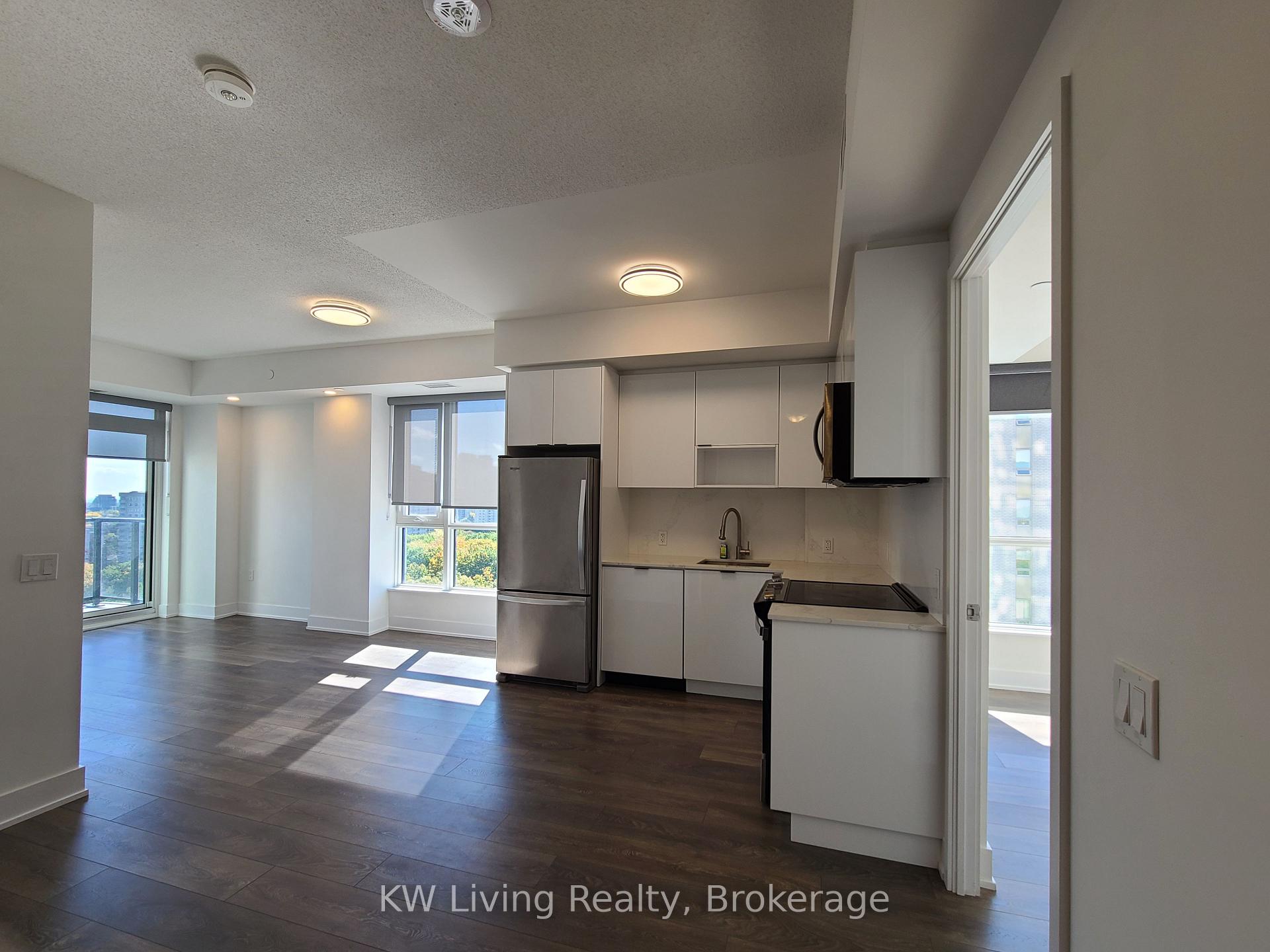 Photo 11 of Unit 1302W, 202 Burnhamthorpe Road E, Mississauga, City Centre — HOMEH