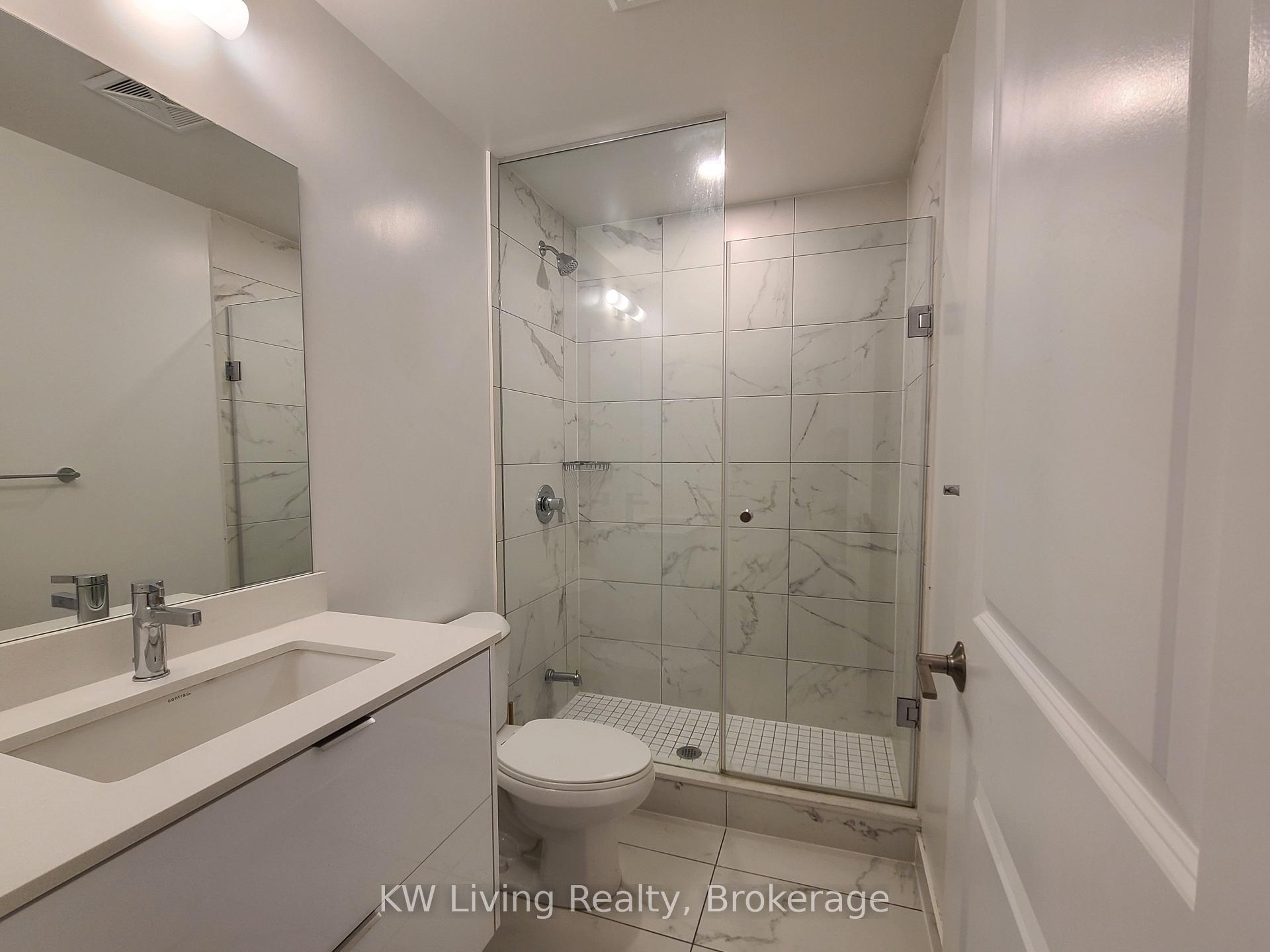 Photo 27 of Unit 1302W, 202 Burnhamthorpe Road E, Mississauga, City Centre — HOMEH