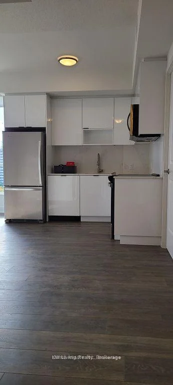 Photo 8 of Unit 1302W, 202 Burnhamthorpe Road E, Mississauga, City Centre — HOMEH