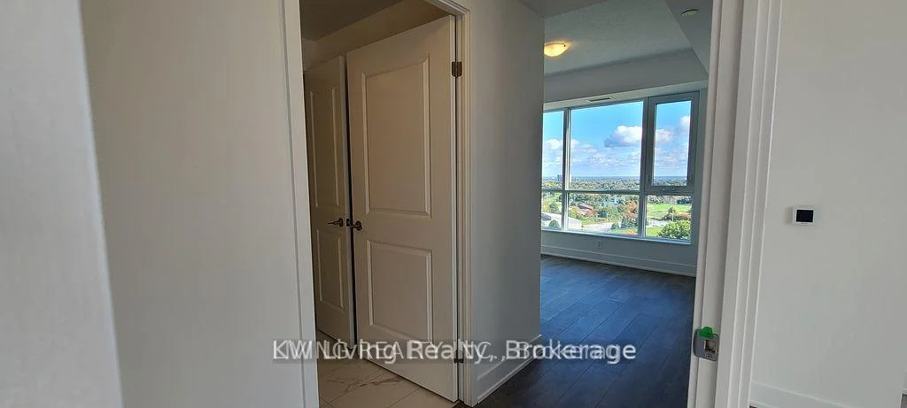 Photo 22 of Unit 1302W, 202 Burnhamthorpe Road E, Mississauga, City Centre — HOMEH