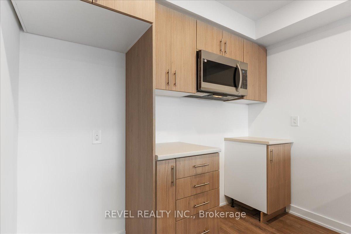 Photo 14 of Unit 7, 200 Railway Engine House Way, Whitby, Downtown Whitby — HOMEH