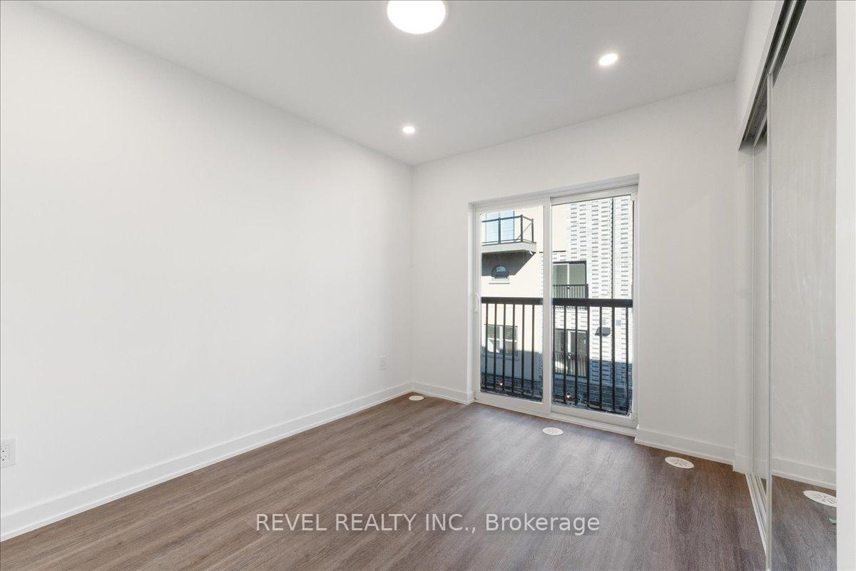 Photo 26 of Unit 7, 200 Railway Engine House Way, Whitby, Downtown Whitby — HOMEH