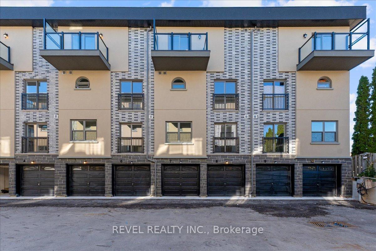 Photo 32 of Unit 7, 200 Railway Engine House Way, Whitby, Downtown Whitby — HOMEH