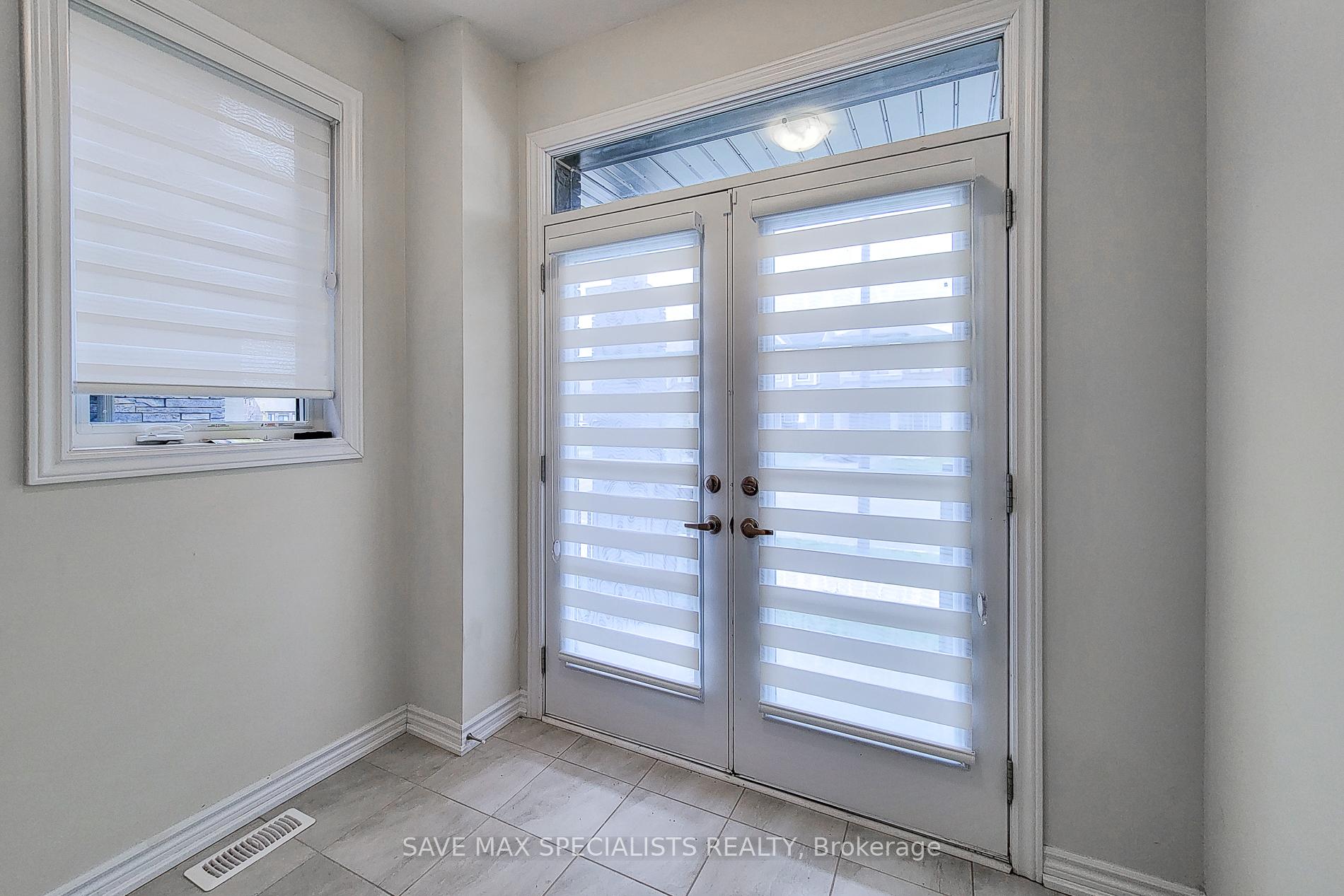 Photo 3 of 440 Barker Parkway, Thorold, Rolling Meadows — HOMEH