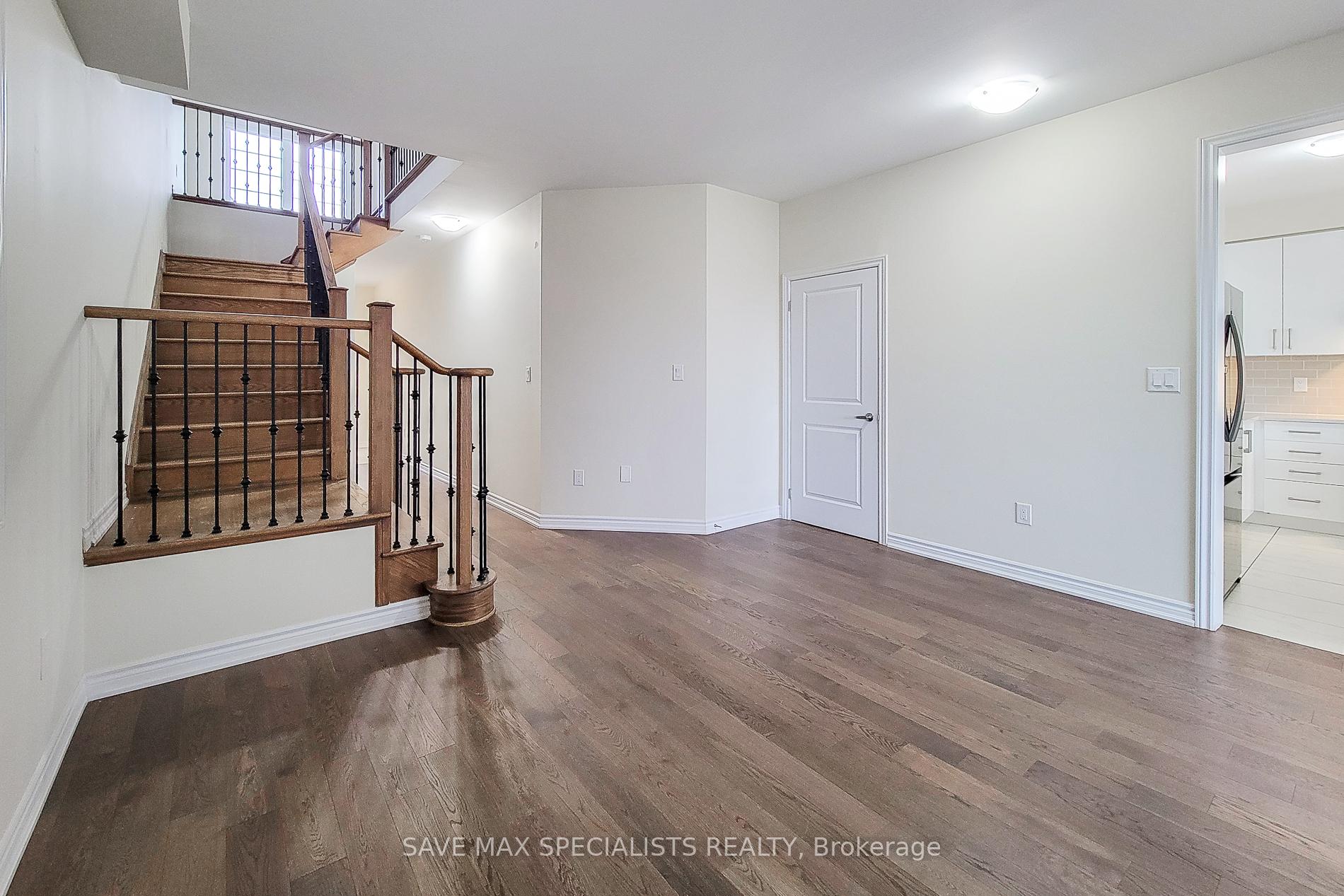 Photo 4 of 440 Barker Parkway, Thorold, Rolling Meadows — HOMEH