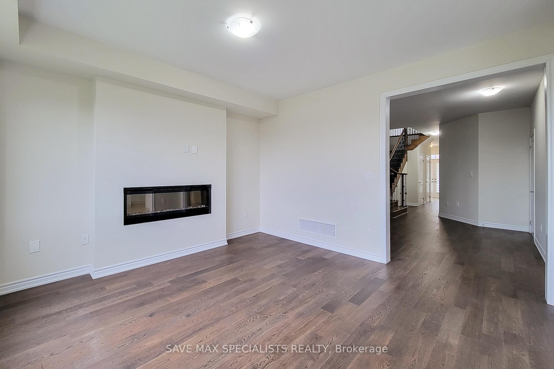 Photo 9 of 440 Barker Parkway, Thorold, Rolling Meadows — HOMEH