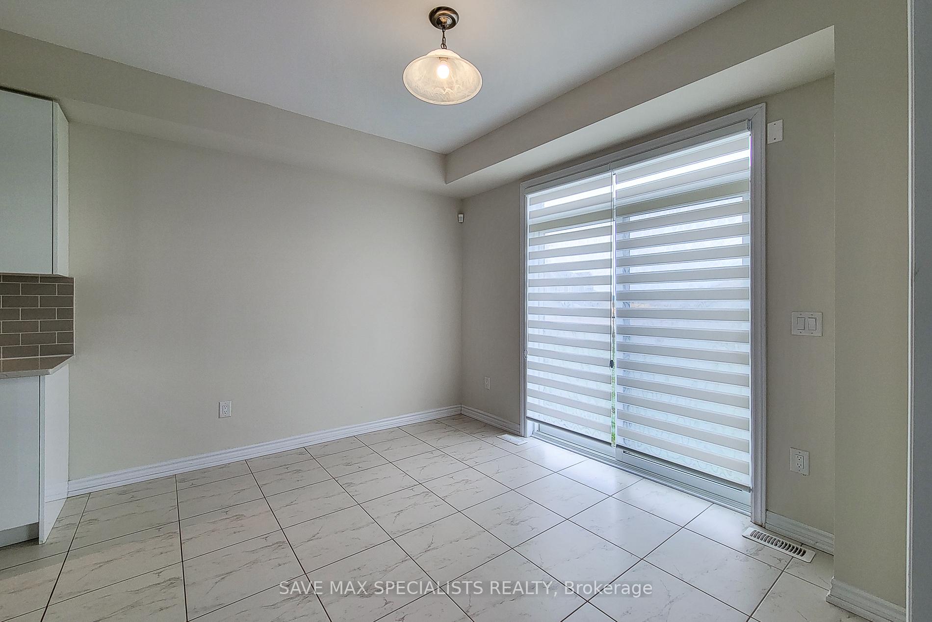 Photo 18 of 440 Barker Parkway, Thorold, Rolling Meadows — HOMEH