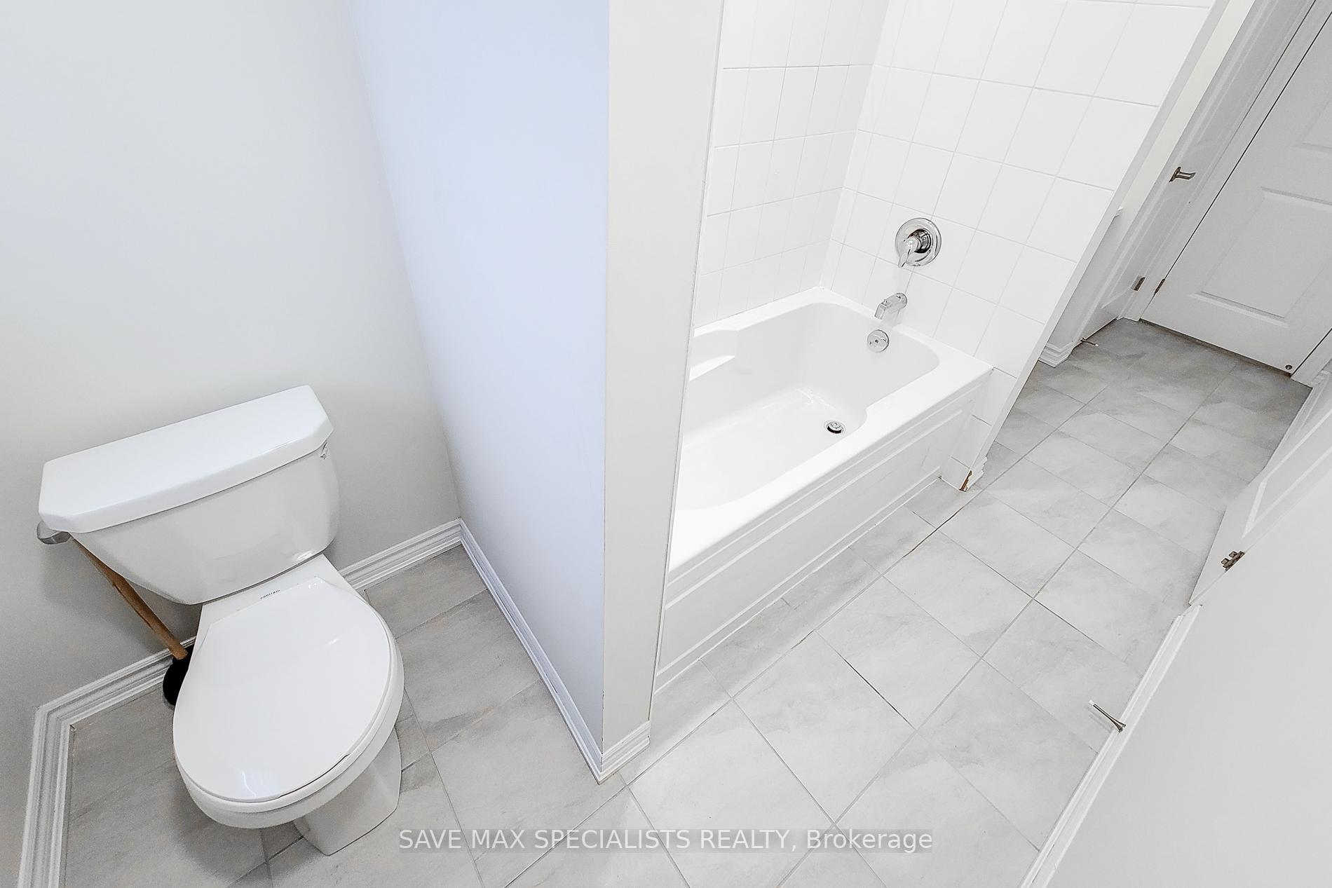 Photo 39 of 440 Barker Parkway, Thorold, Rolling Meadows — HOMEH