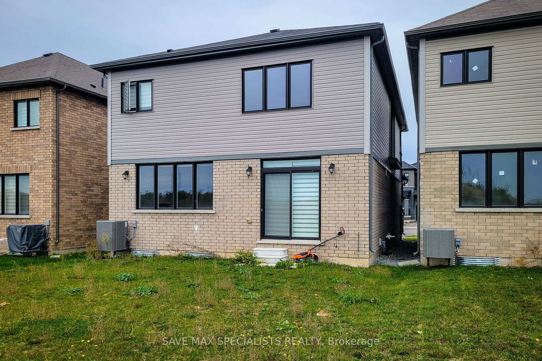 Photo 48 of 440 Barker Parkway, Thorold, Rolling Meadows — HOMEH