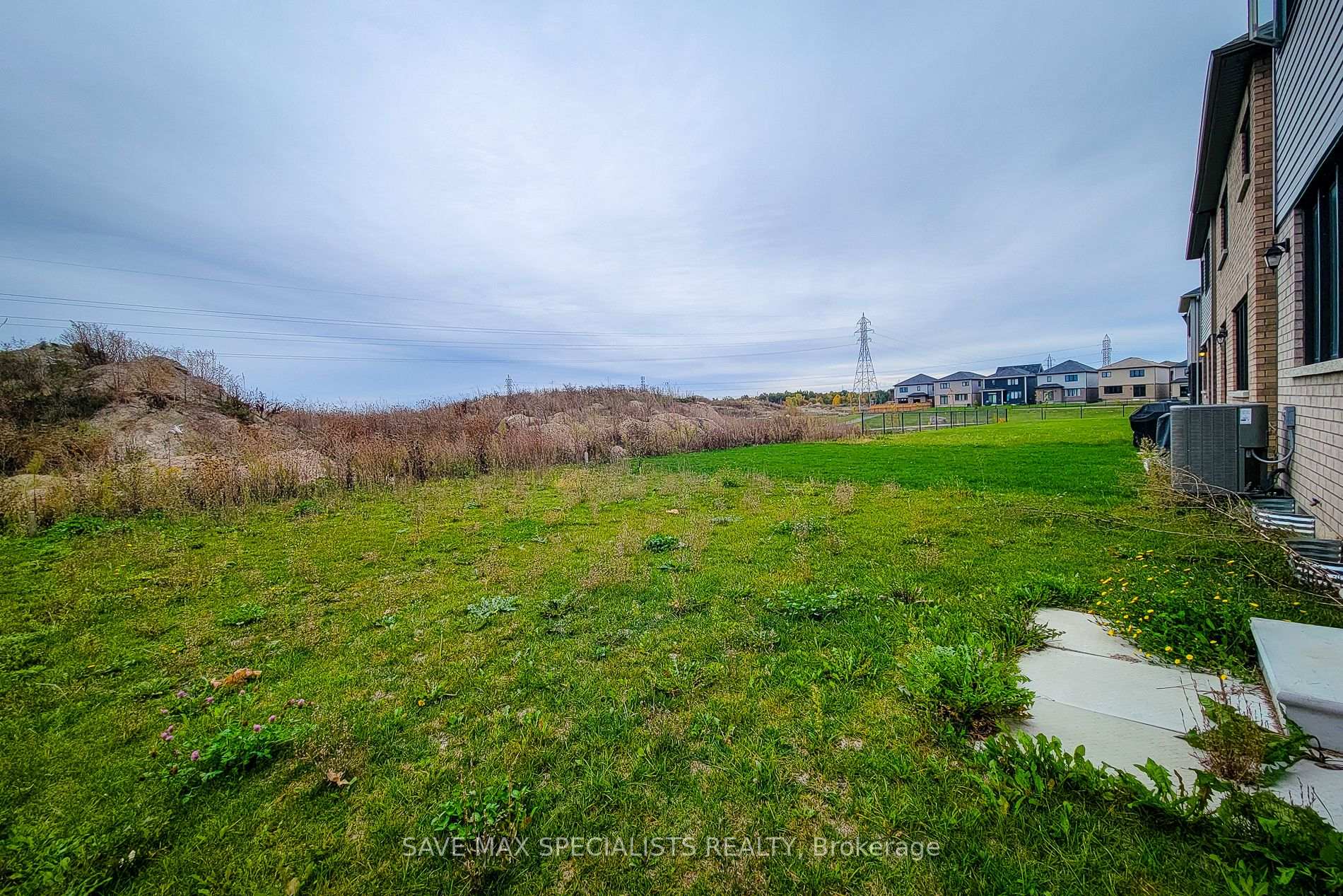 Photo 49 of 440 Barker Parkway, Thorold, Rolling Meadows — HOMEH