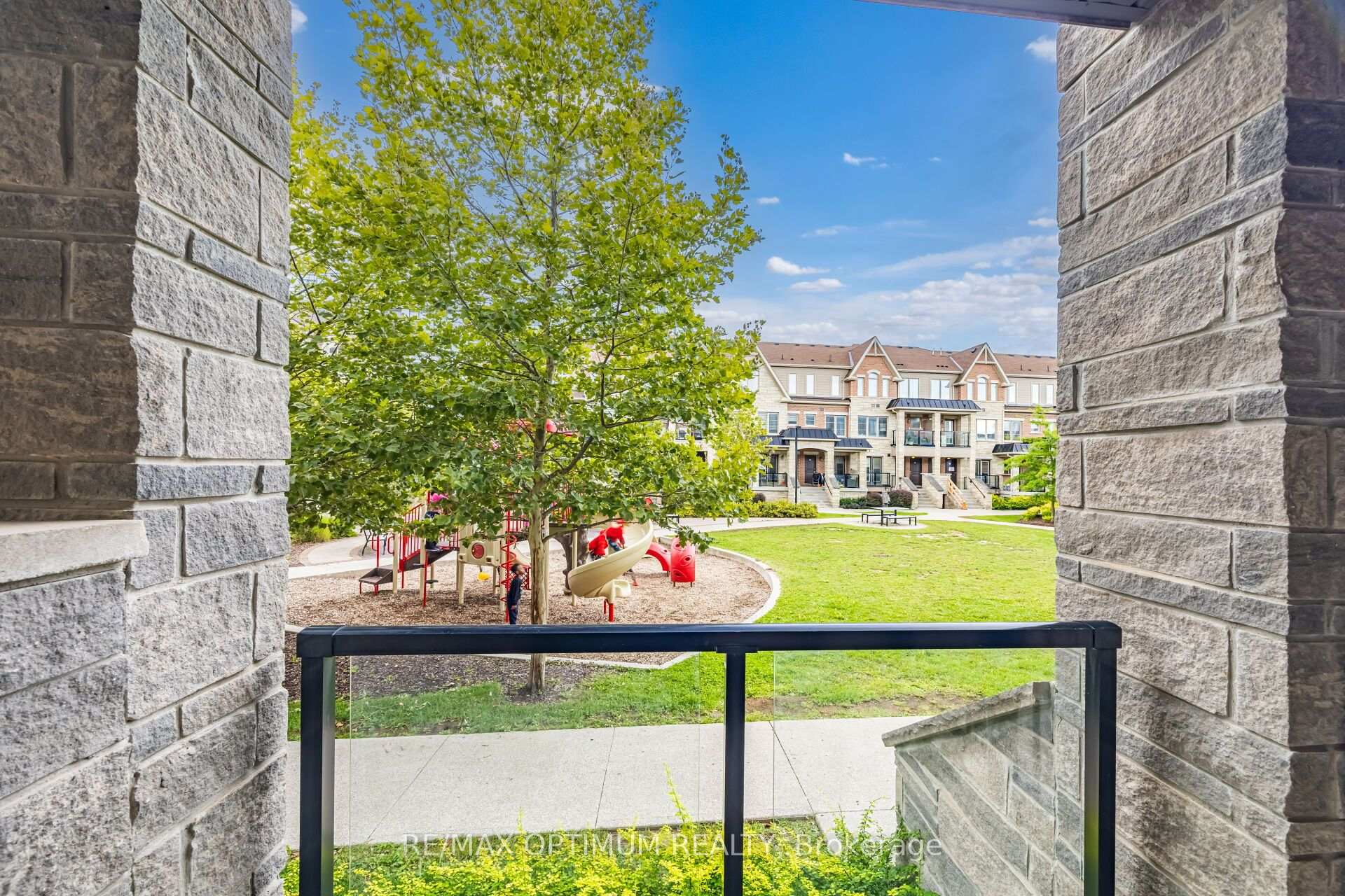 Photo 32 of Unit 160, 200 Veterans Drive, Brampton, Northwest Brampton — HOMEH