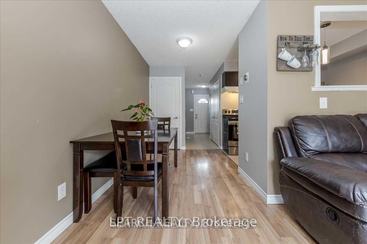Photo 4 of 1501 Rankin Way, Innisfil, Alcona — HOMEH
