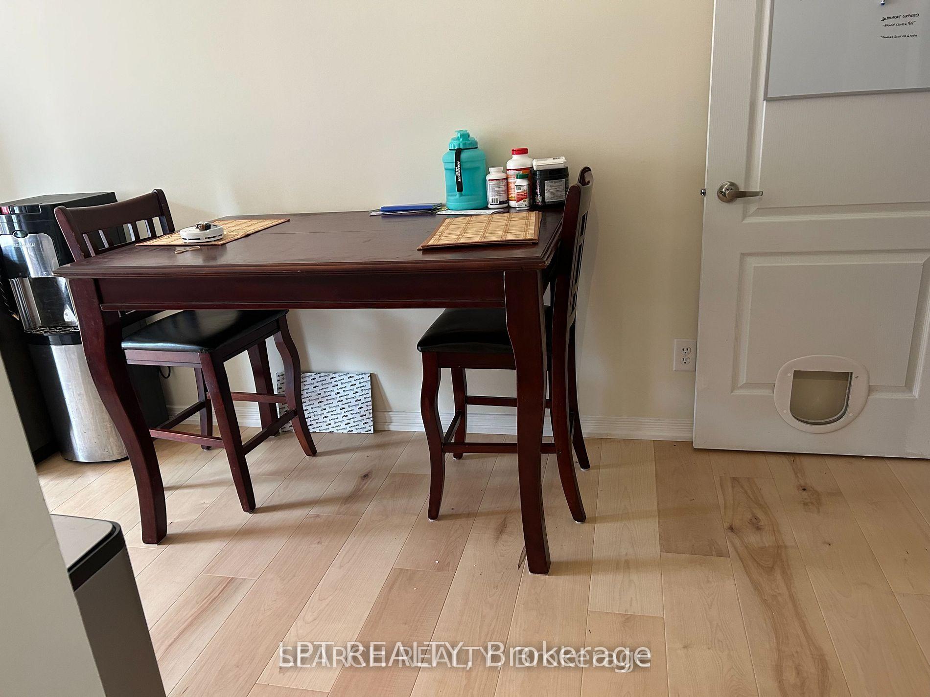 Photo 5 of 1501 Rankin Way, Innisfil, Alcona — HOMEH