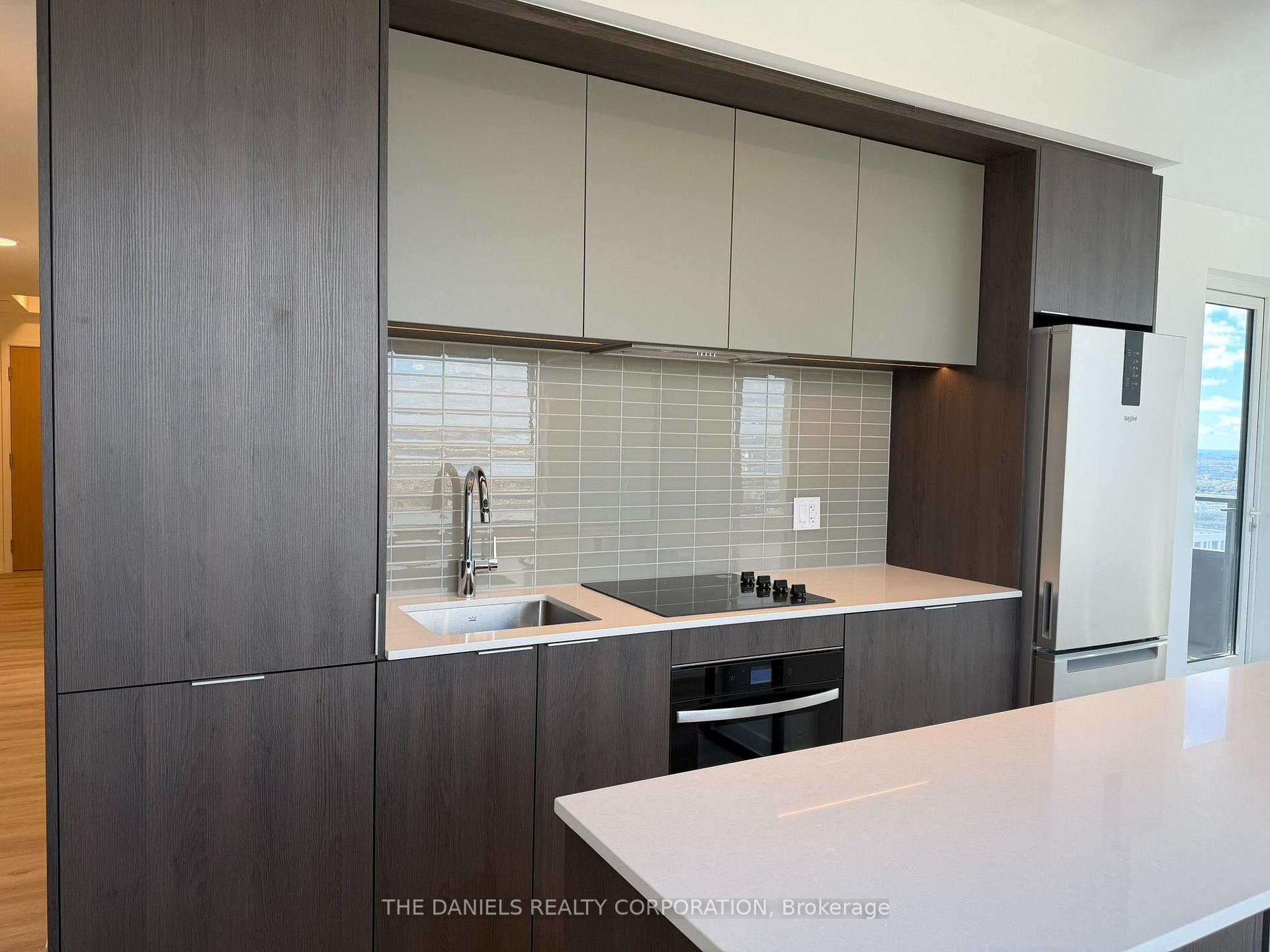 Photo 7 of Unit 4610, 395 Square One Drive, Mississauga, City Centre — HOMEH