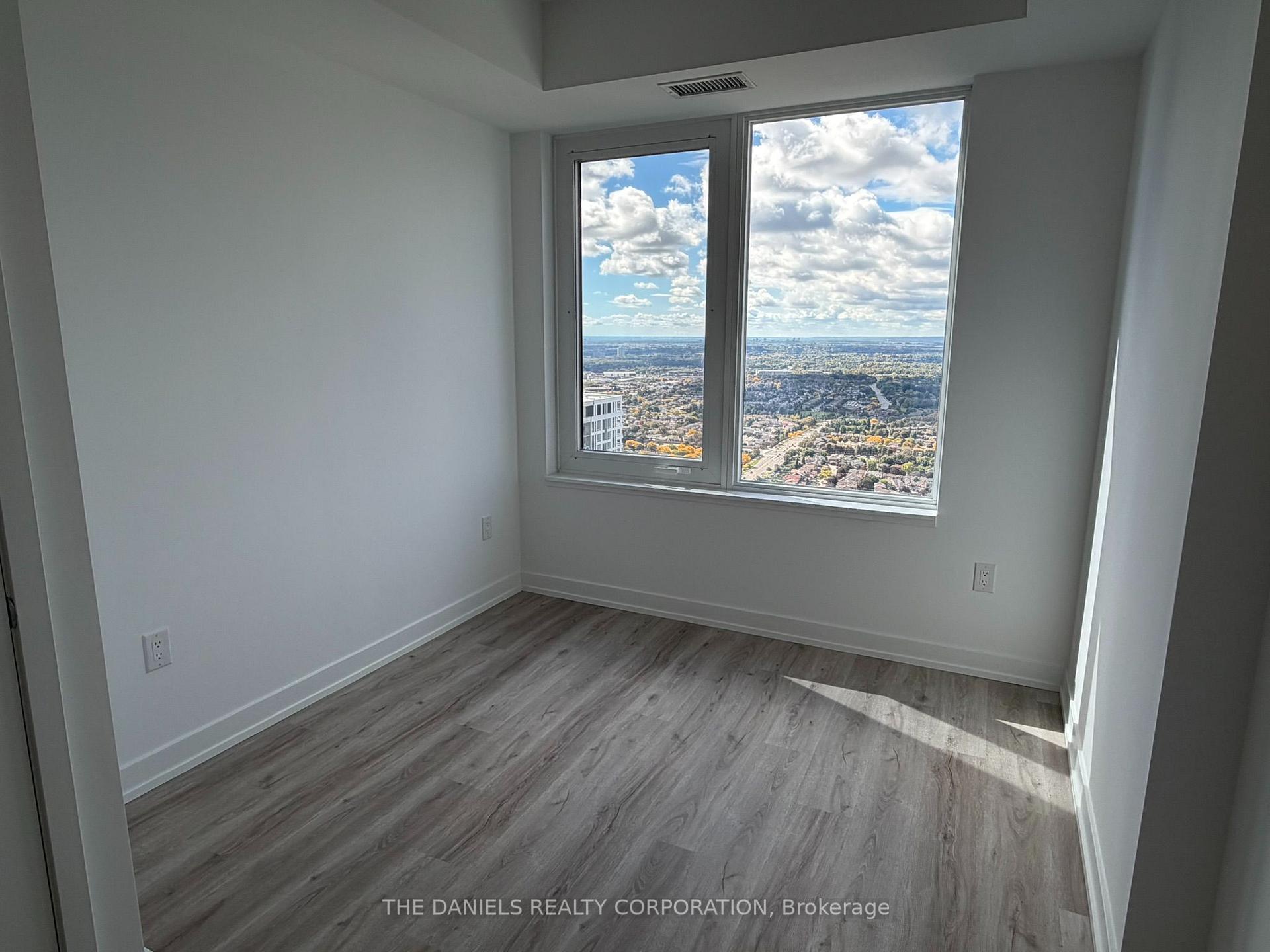 Photo 12 of Unit 4610, 395 Square One Drive, Mississauga, City Centre — HOMEH