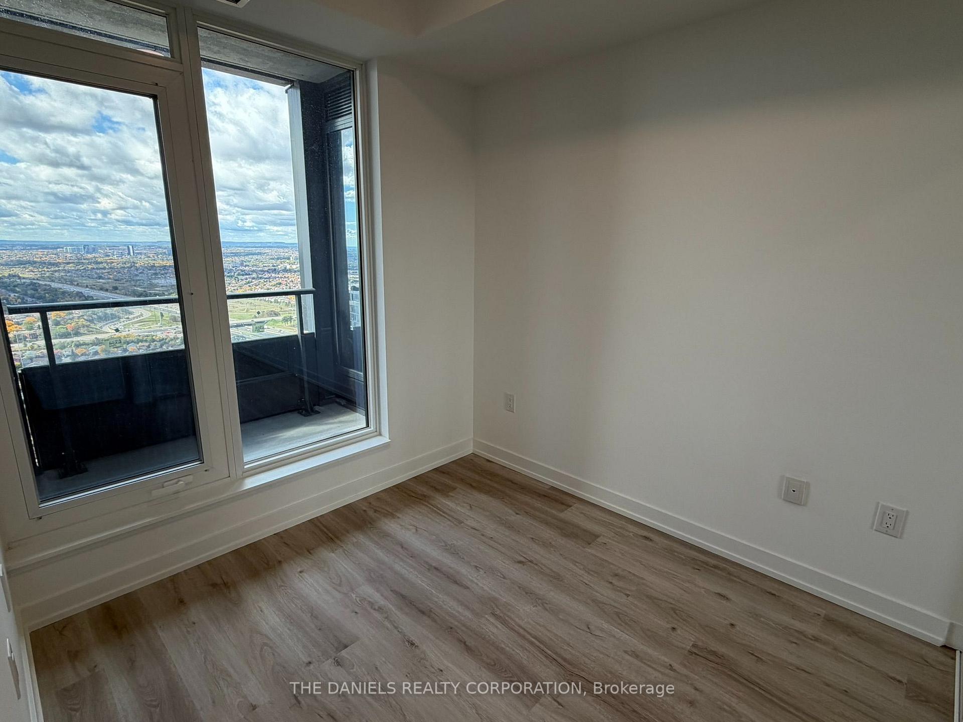 Photo 15 of Unit 4610, 395 Square One Drive, Mississauga, City Centre — HOMEH