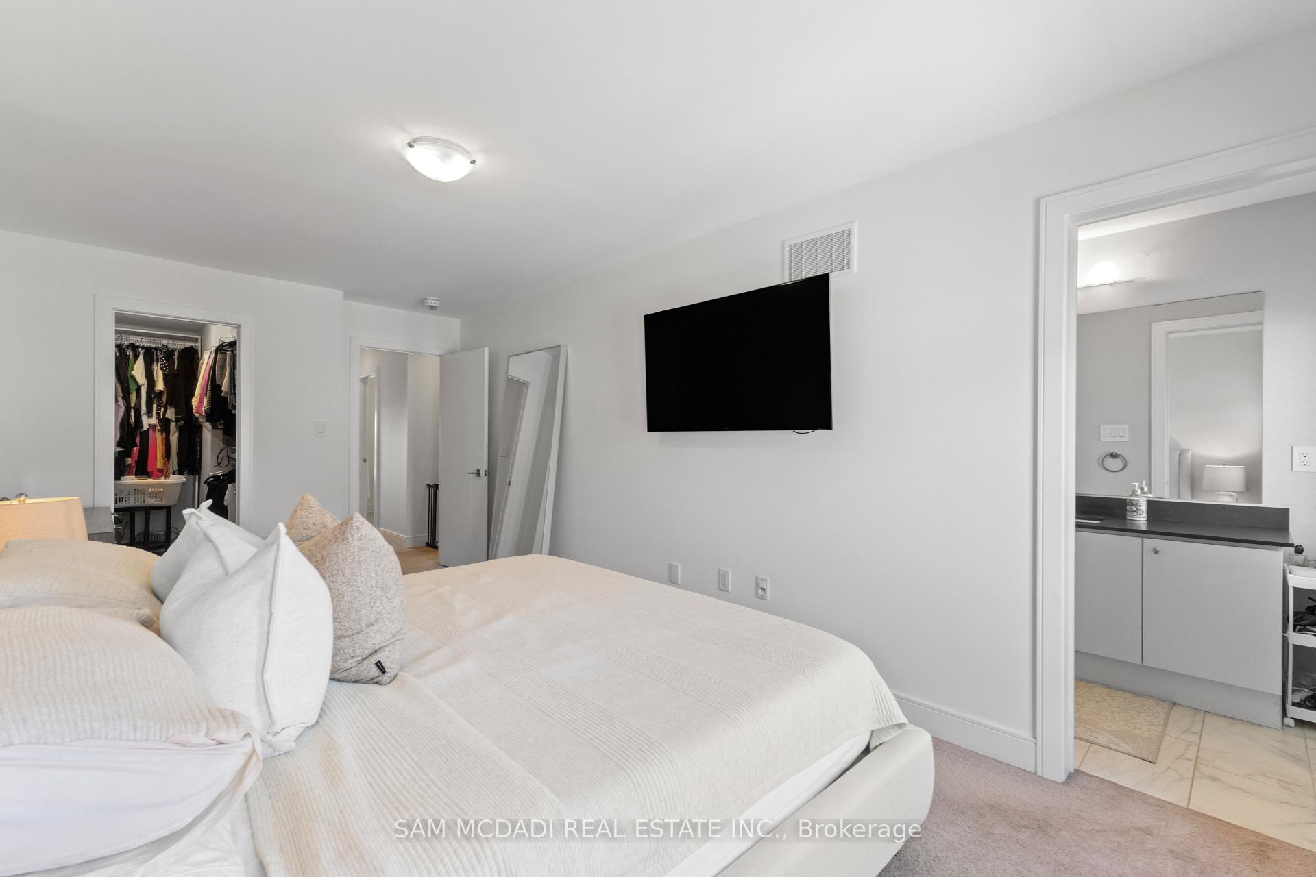 Photo 15 of 1120 Beachcomber Road, Mississauga, Lakeview — HOMEH