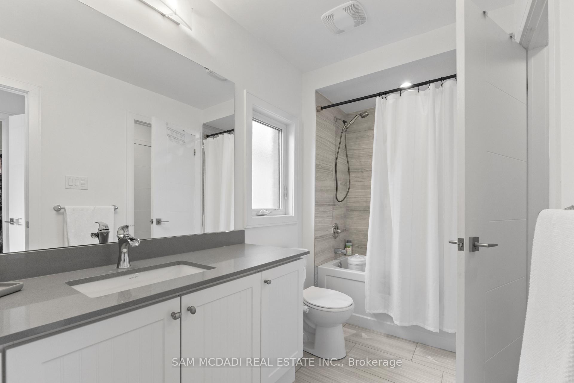 Photo 19 of 1120 Beachcomber Road, Mississauga, Lakeview — HOMEH