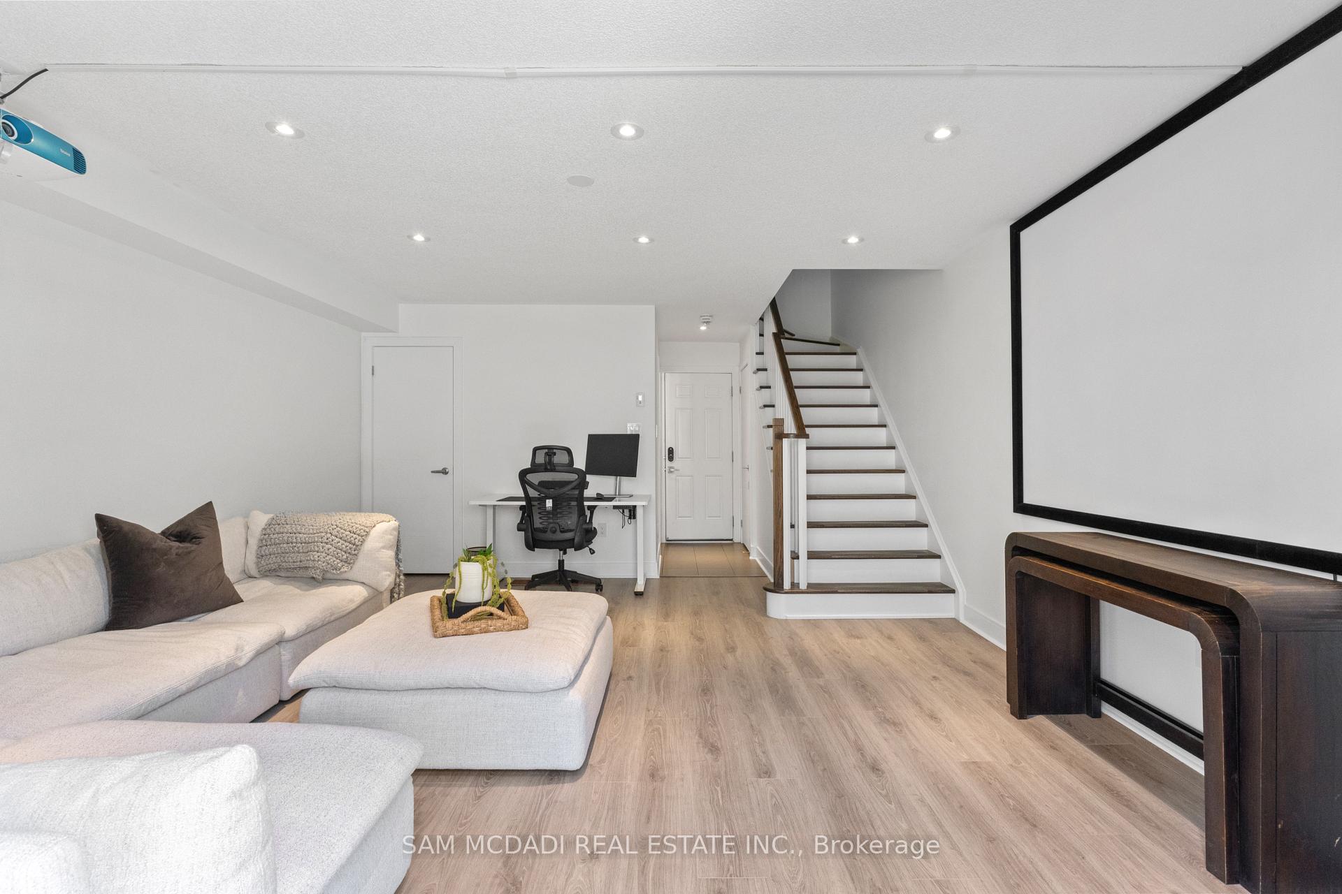 Photo 21 of 1120 Beachcomber Road, Mississauga, Lakeview — HOMEH