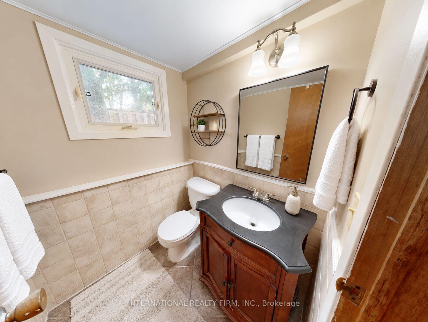 Photo 16 of 9 Vaughan Avenue, Port Hope — HOMEH