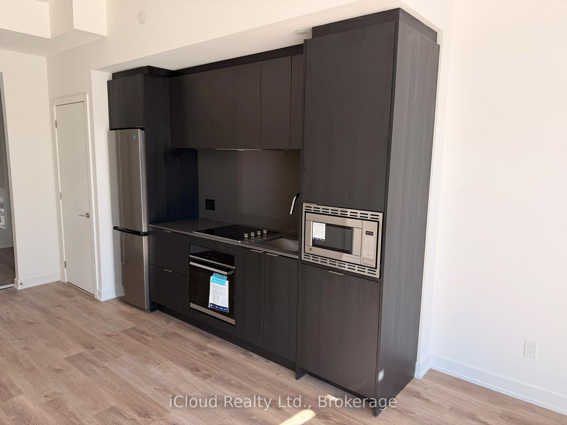 Photo of Unit 508, 91 John Street North