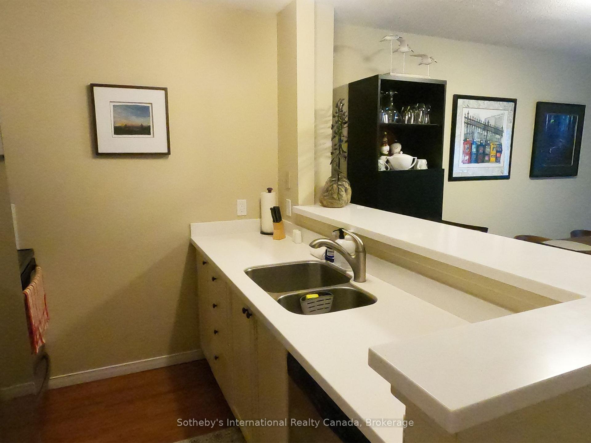 Photo 10 of 362 Mariners Way, Collingwood — HOMEH