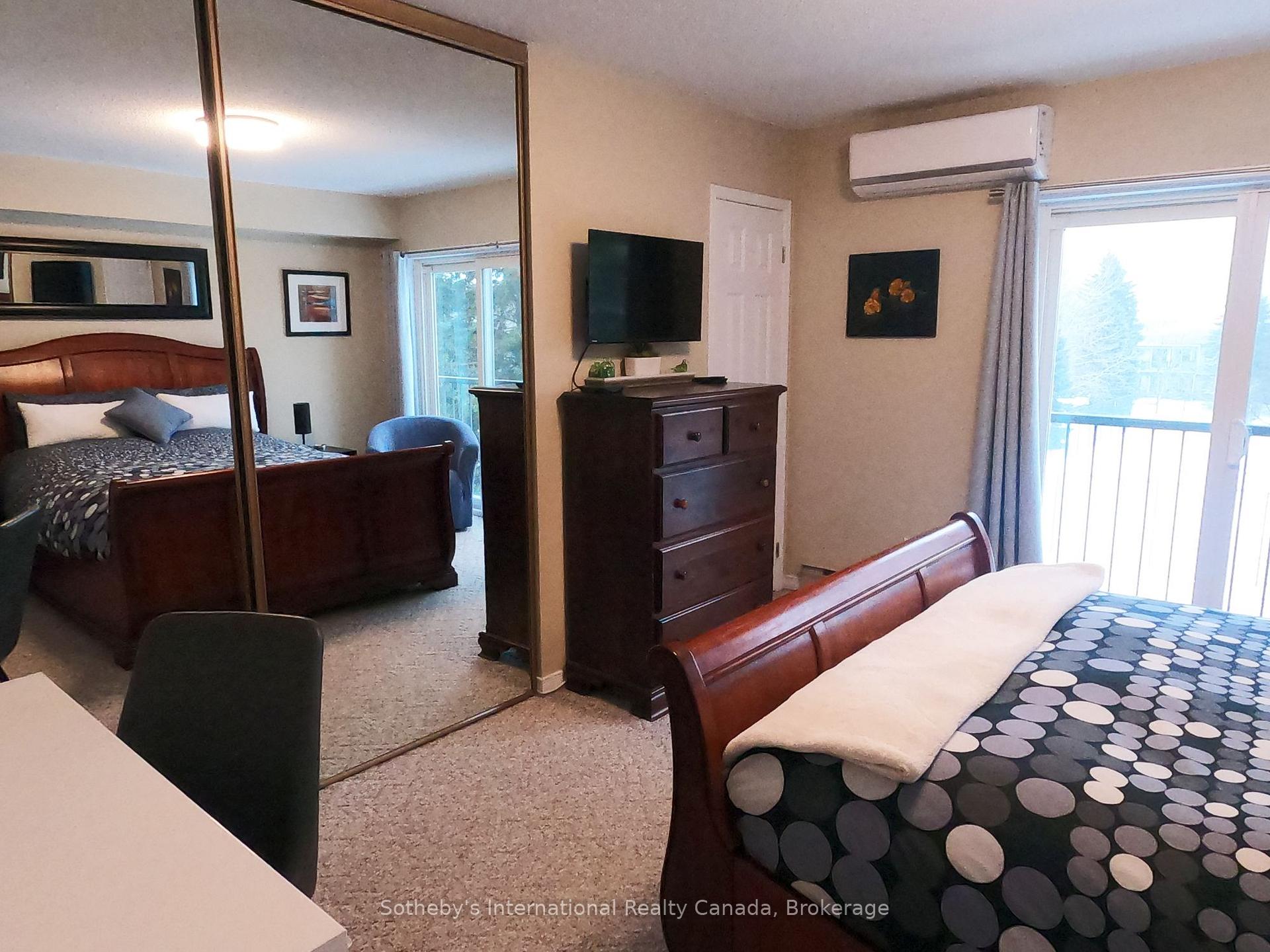 Photo 14 of 362 Mariners Way, Collingwood — HOMEH