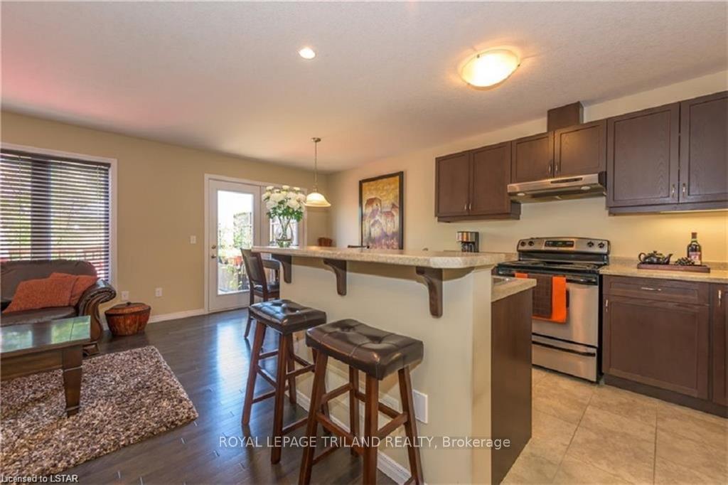 Photo 11 of Unit 4, 2635 Bateman Trail, London, South W — HOMEH