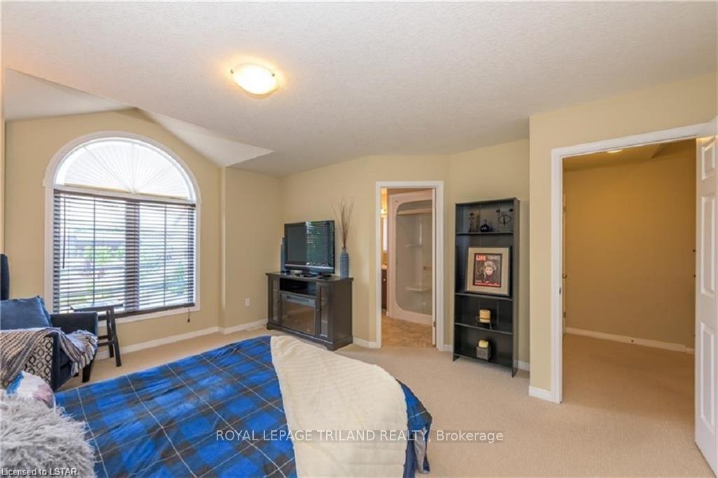Photo 19 of Unit 4, 2635 Bateman Trail, London, South W — HOMEH