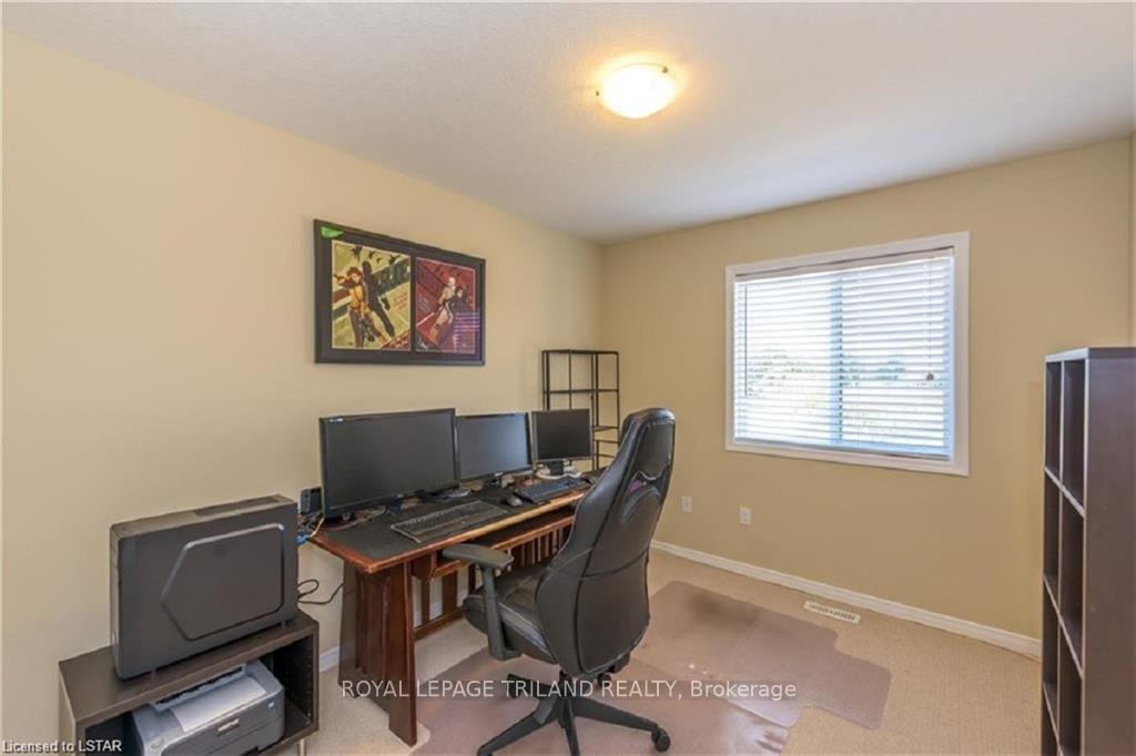 Photo 23 of Unit 4, 2635 Bateman Trail, London, South W — HOMEH