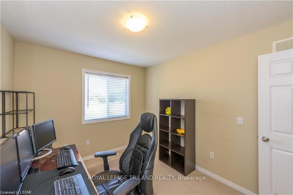 Photo 24 of Unit 4, 2635 Bateman Trail, London, South W — HOMEH