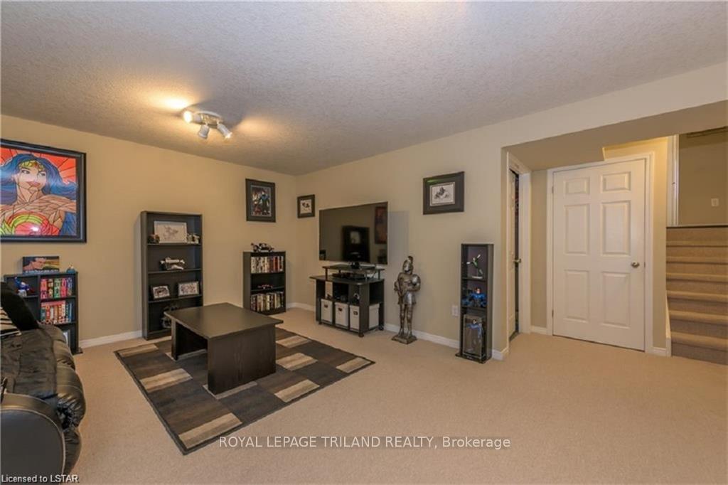Photo 30 of Unit 4, 2635 Bateman Trail, London, South W — HOMEH