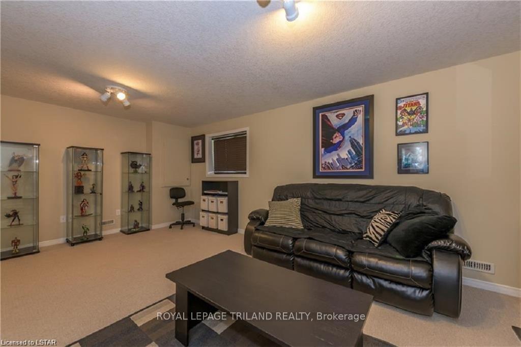 Photo 31 of Unit 4, 2635 Bateman Trail, London, South W — HOMEH