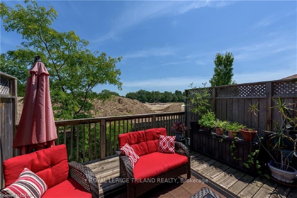 Photo 35 of Unit 4, 2635 Bateman Trail, London, South W — HOMEH