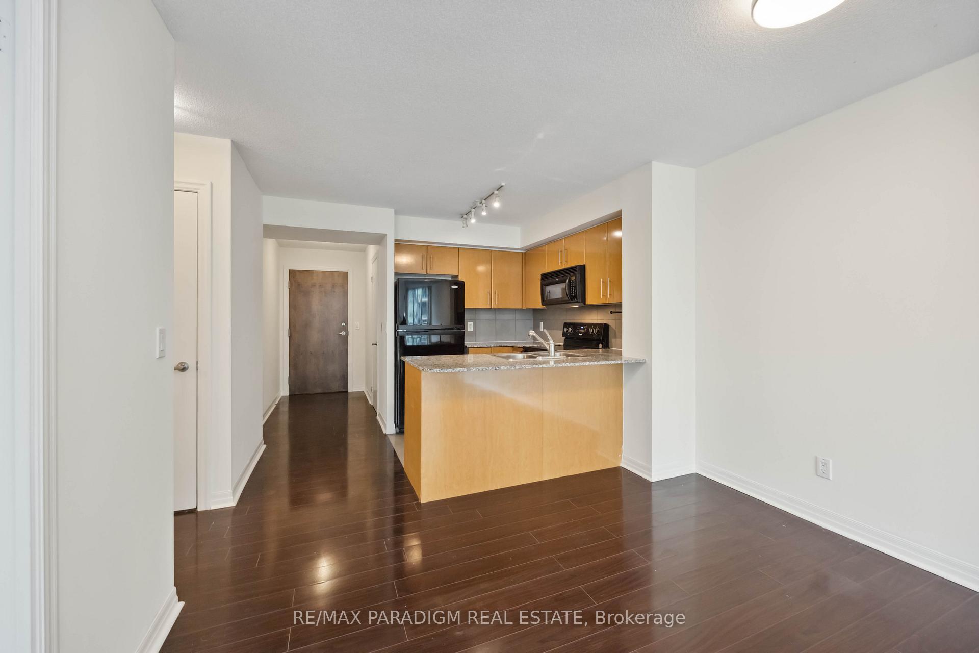 Photo 16 of Unit 1713, 16 Yonge Street, Toronto, Waterfront Communities — HOMEH