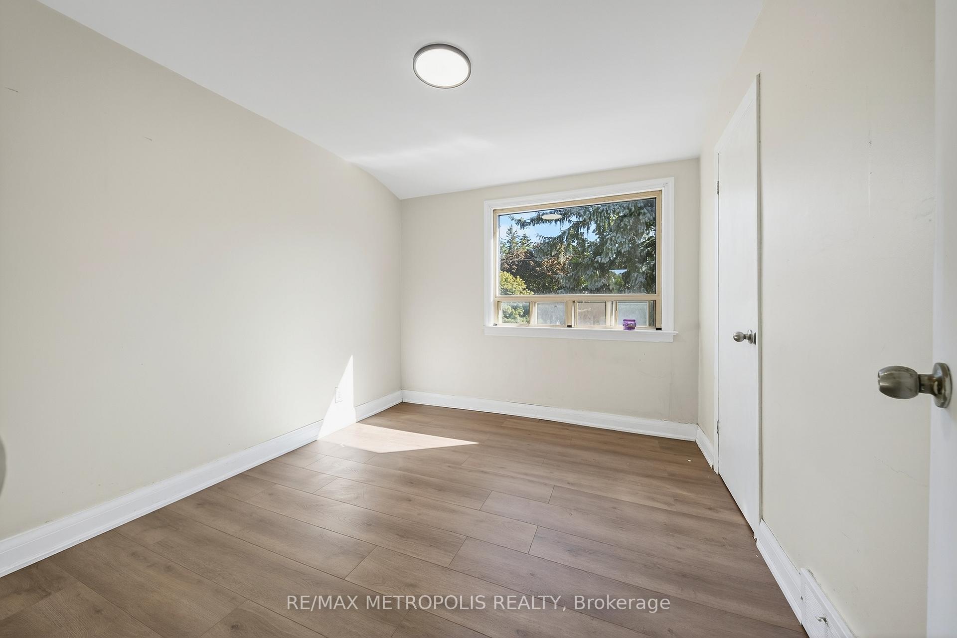 Photo 21 of Unit Main, 78 Harold Street, Brampton, Downtown Brampton — HOMEH