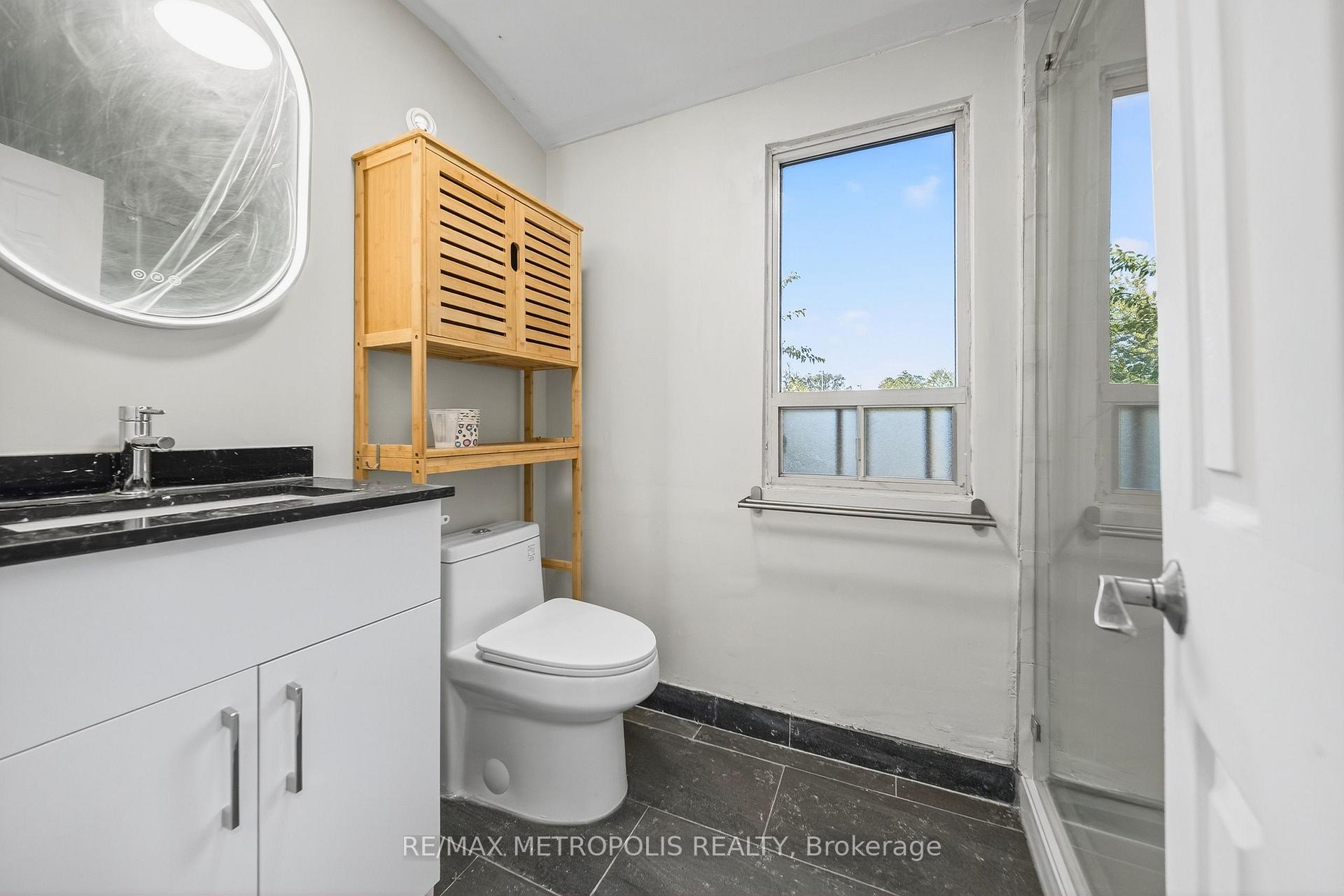 Photo 23 of Unit Main, 78 Harold Street, Brampton, Downtown Brampton — HOMEH