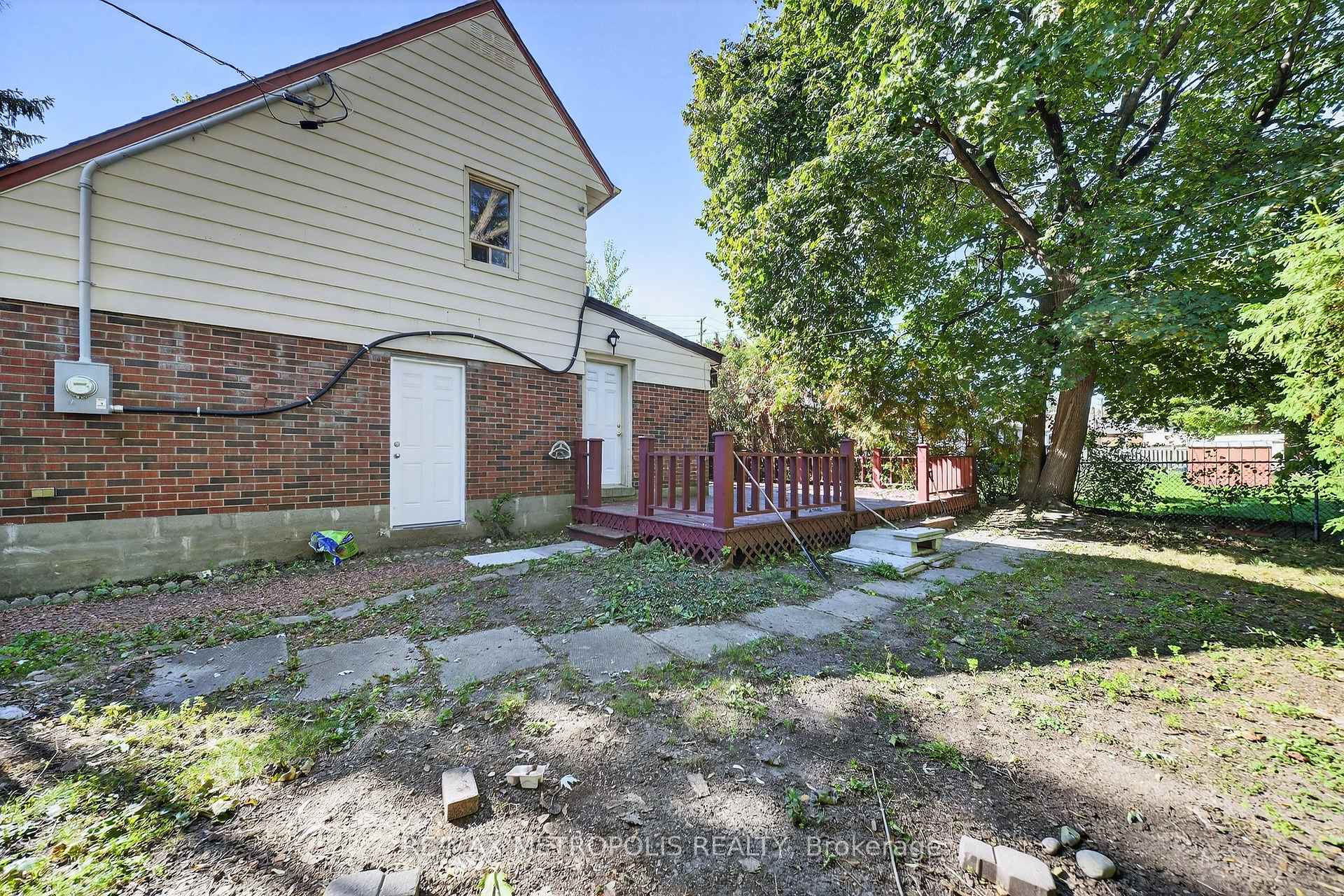 Photo 29 of Unit Main, 78 Harold Street, Brampton, Downtown Brampton — HOMEH